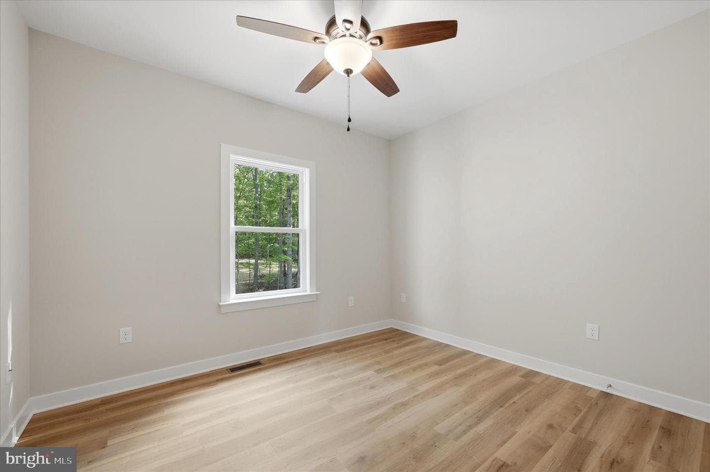 115 Stetson Street photo 28