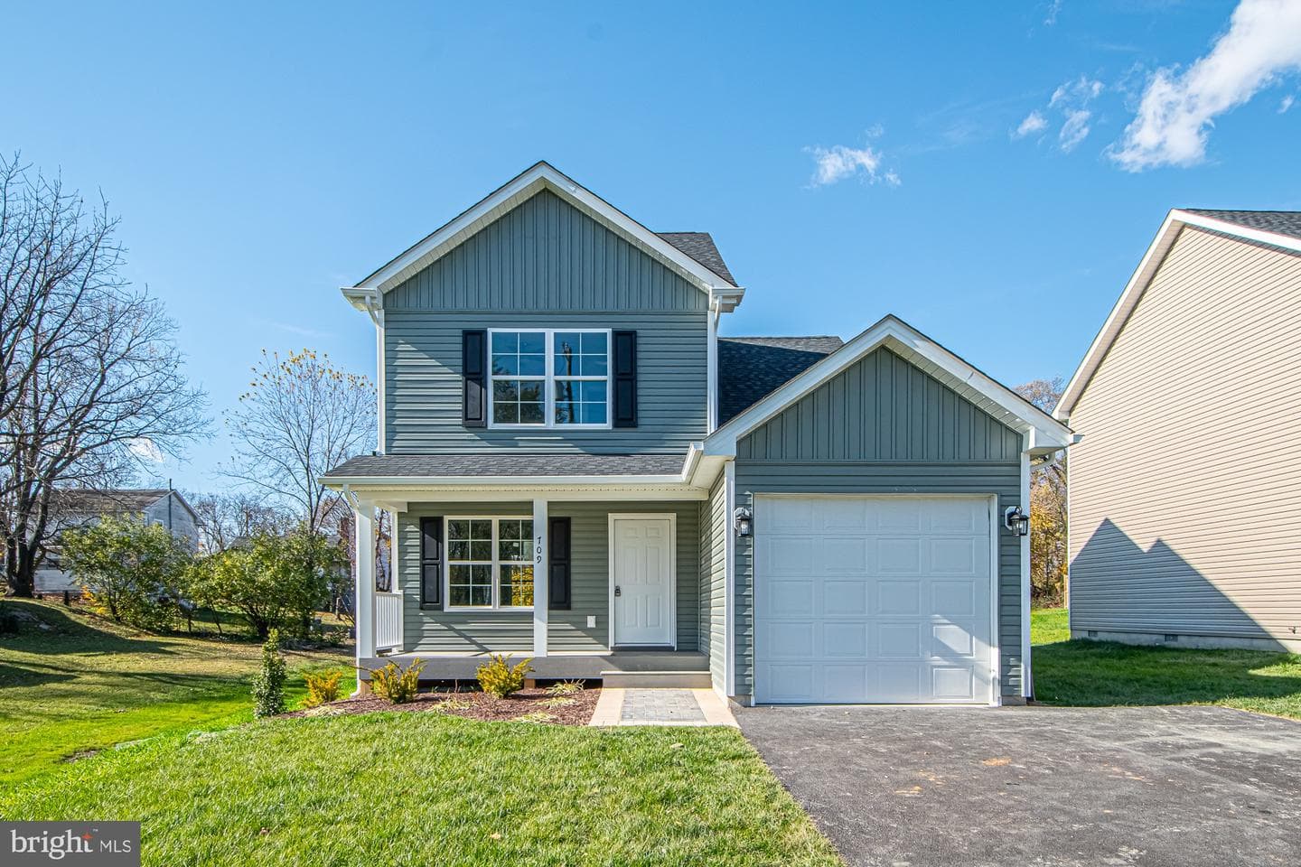 709 Ross St, Winchester