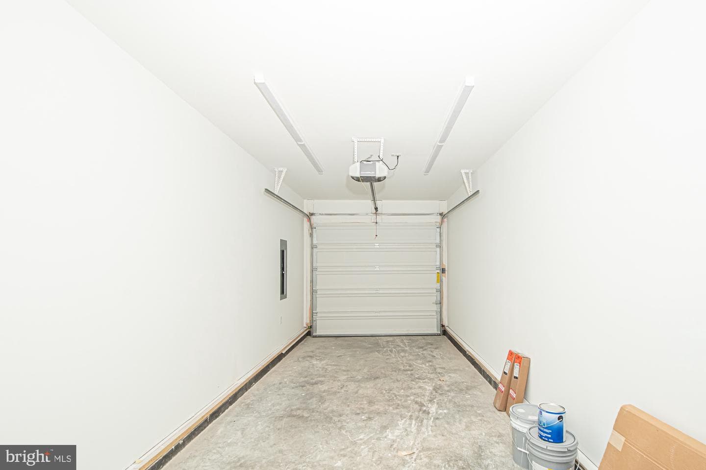 709 Ross St photo 36