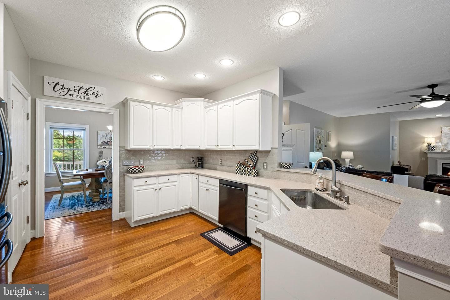 137 Stonebrook Road photo 15