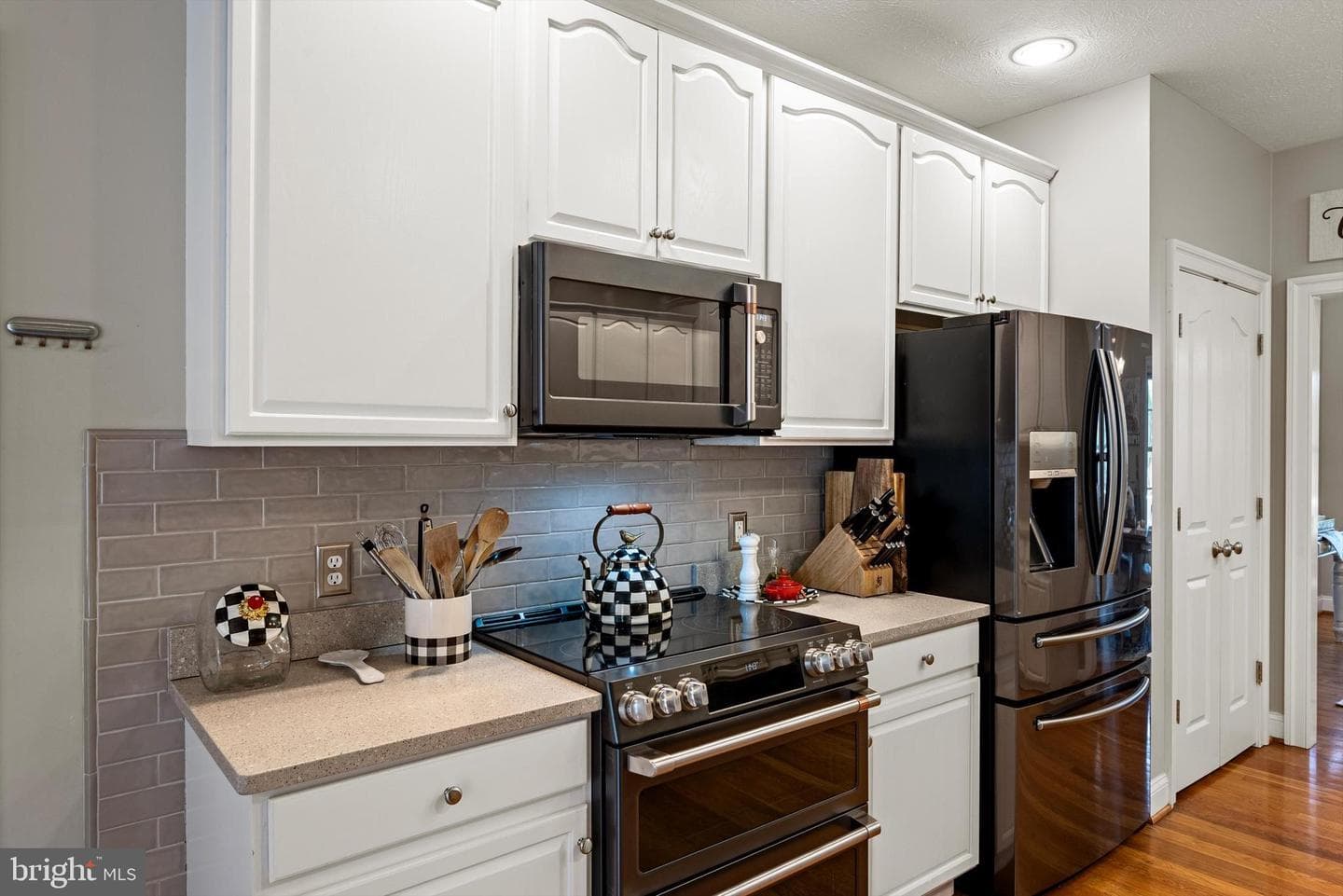 137 Stonebrook Road photo 19
