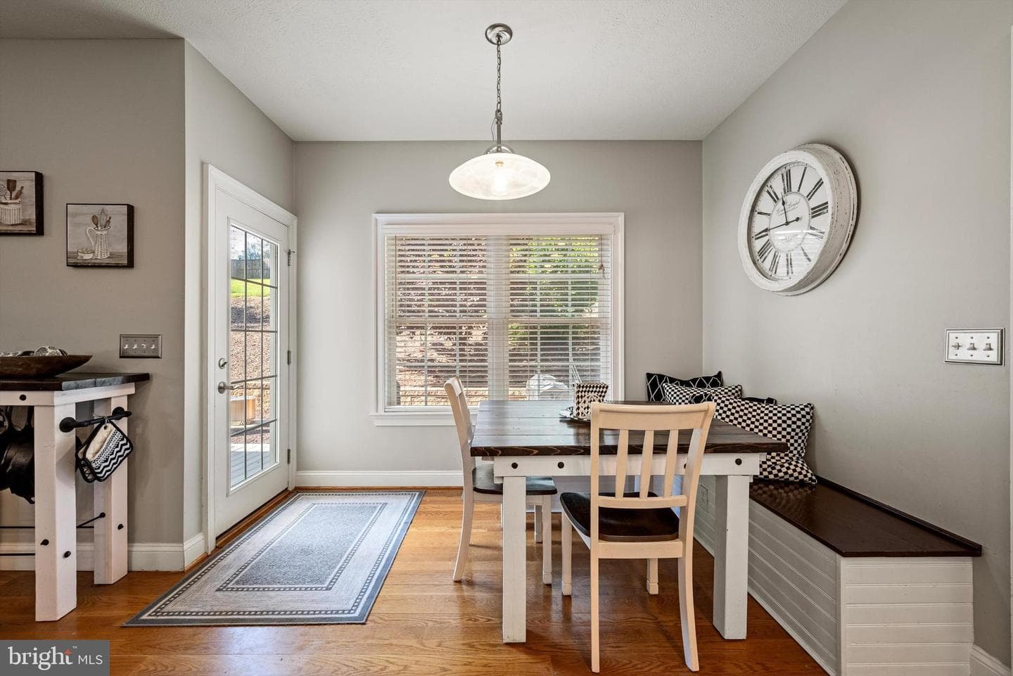 137 Stonebrook Road photo 21