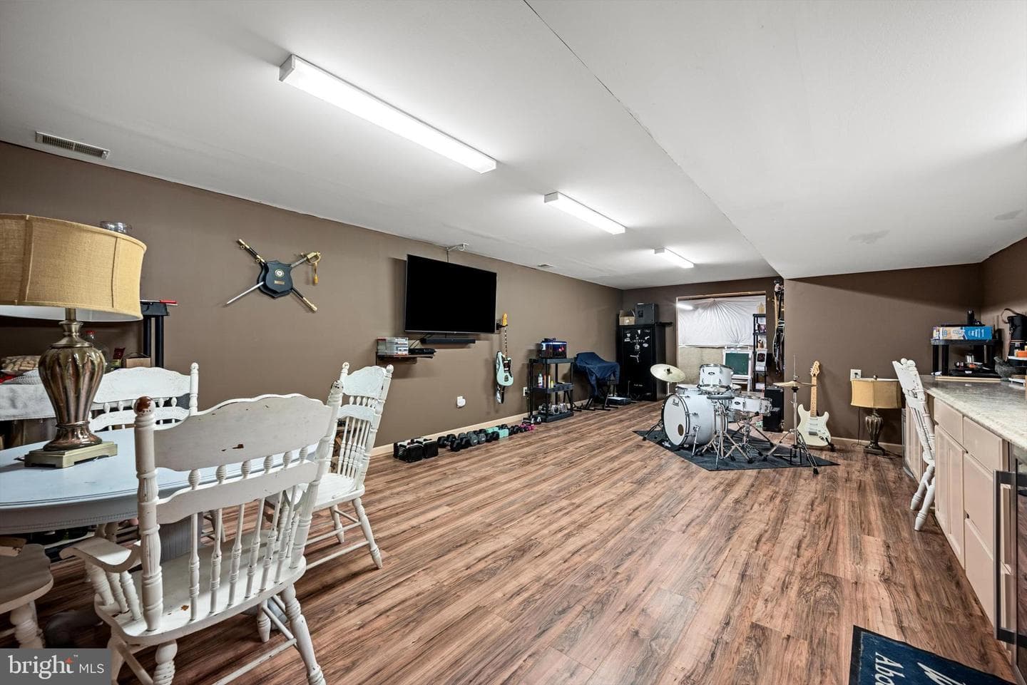 137 Stonebrook Road photo 48