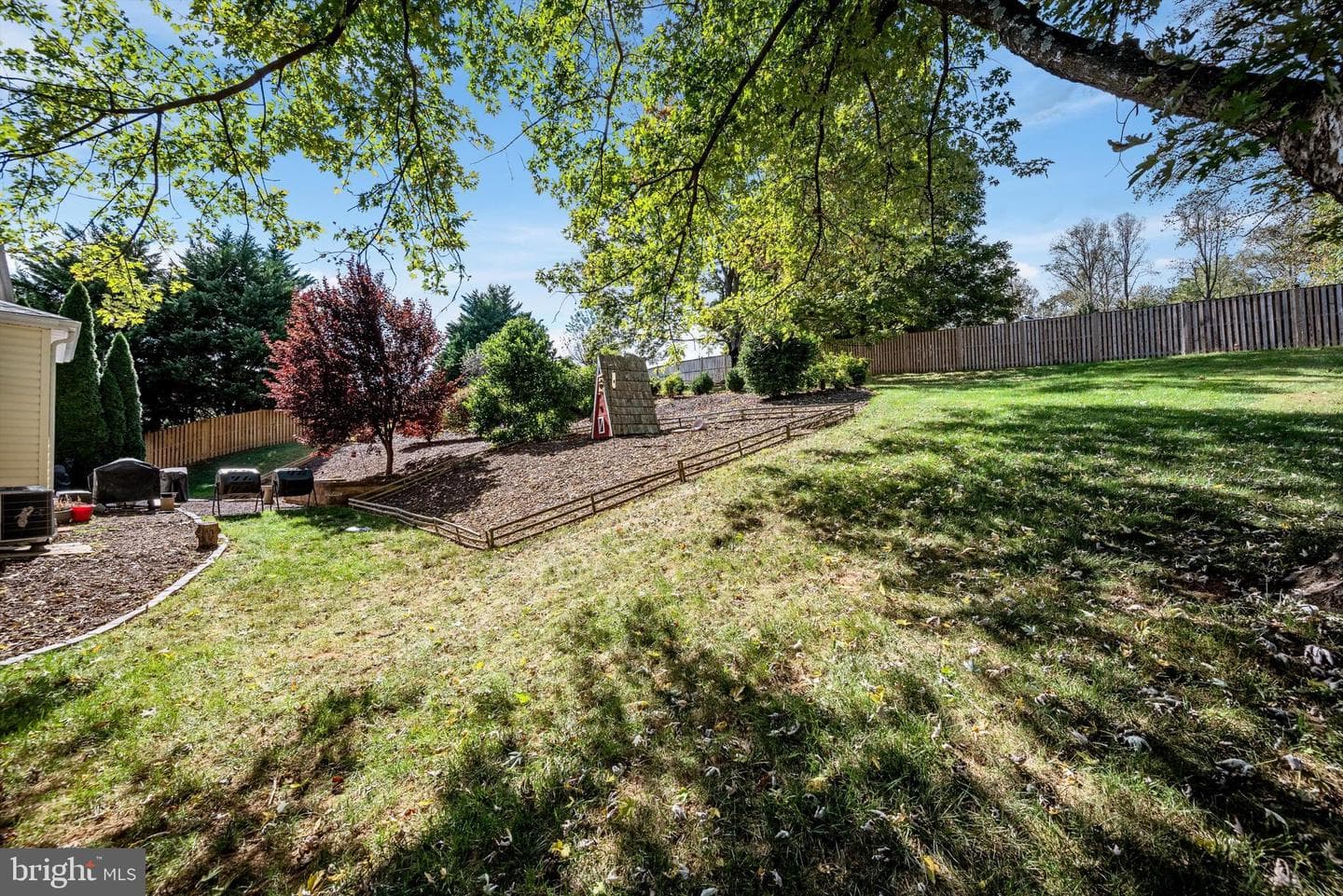 137 Stonebrook Road photo 56