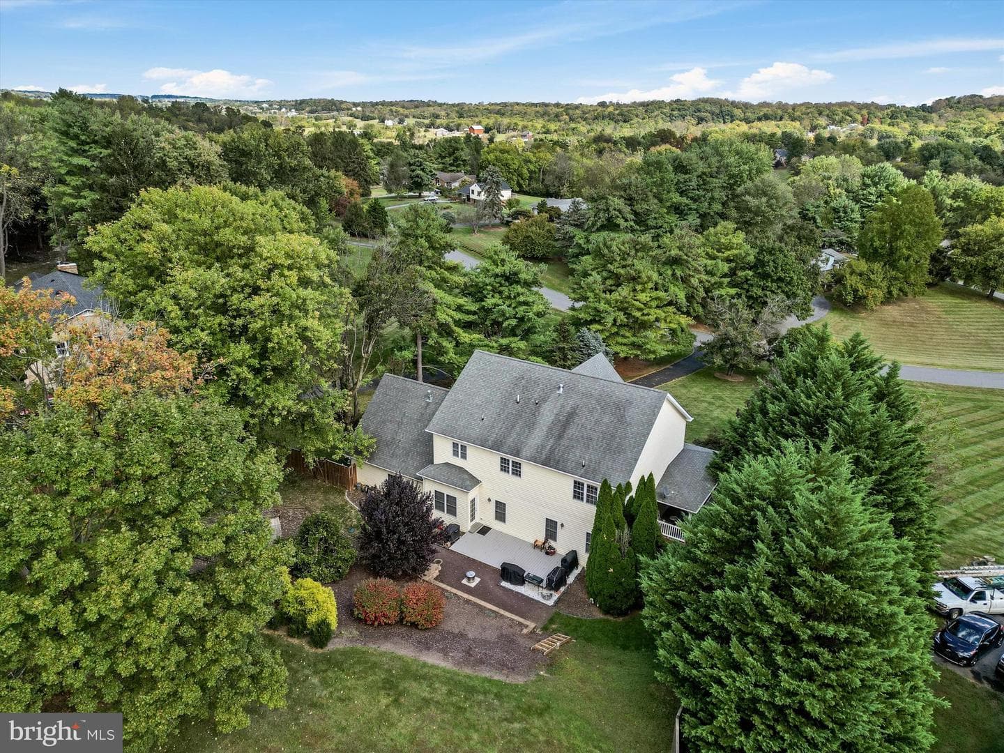 137 Stonebrook Road photo 61