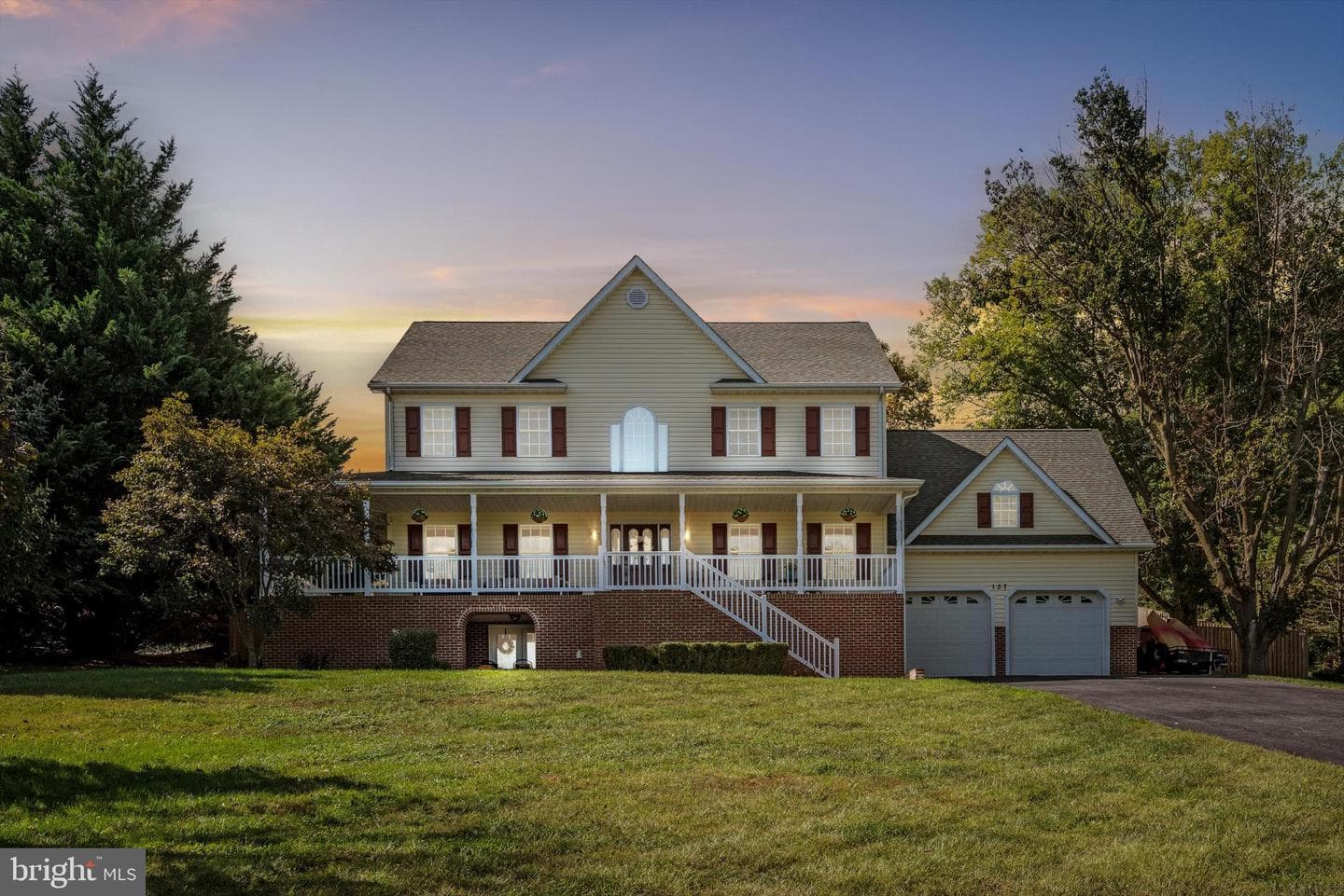 137 Stonebrook Road photo 68