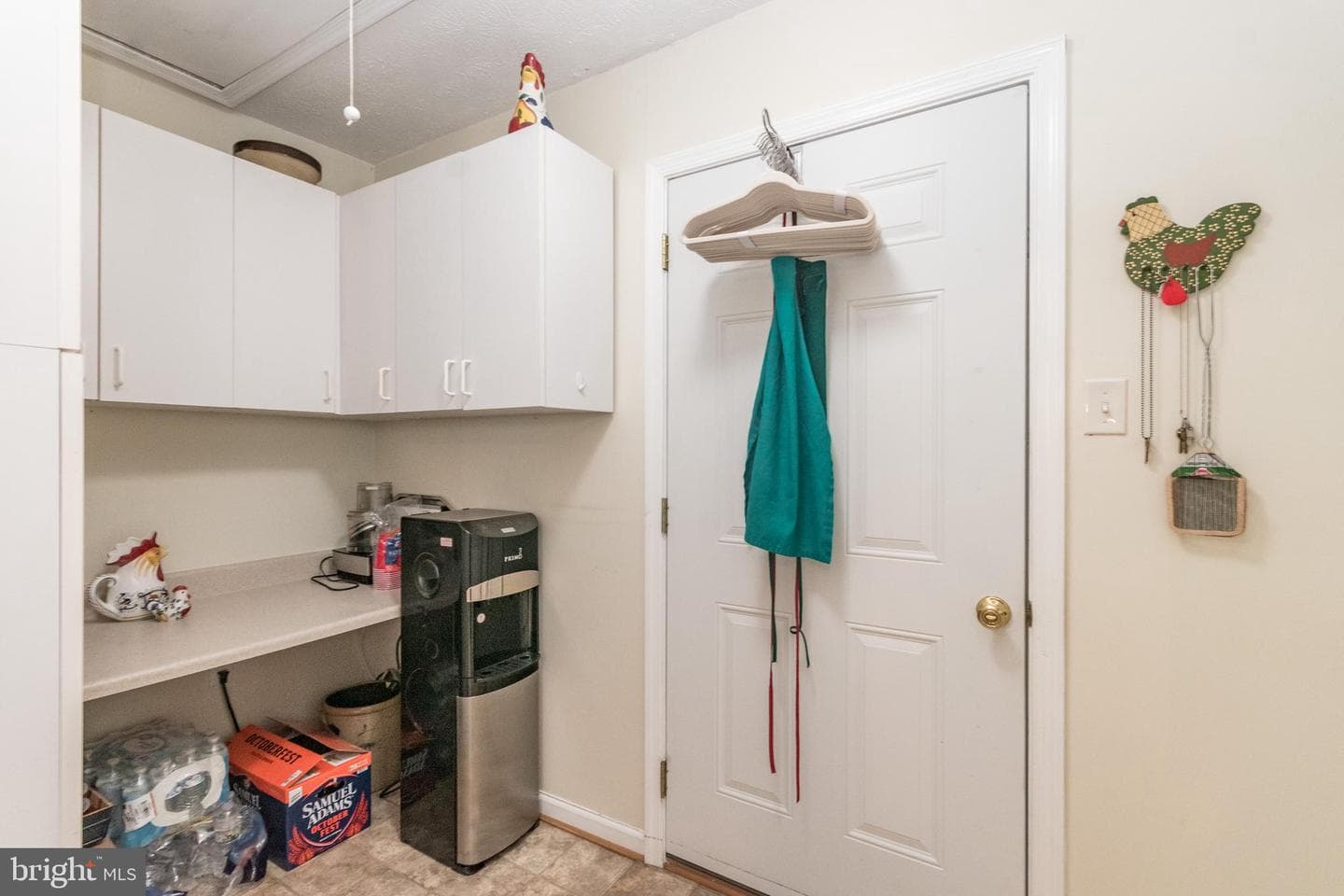 221 Crestwood Lane photo 24