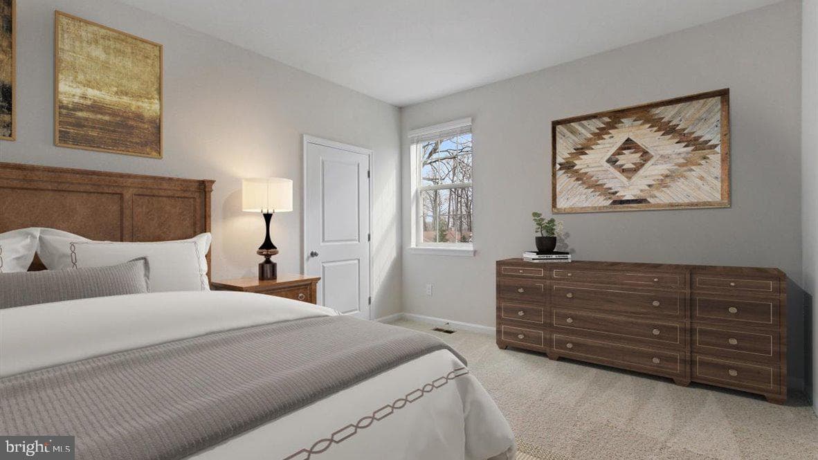121 Woodford Drive photo 12