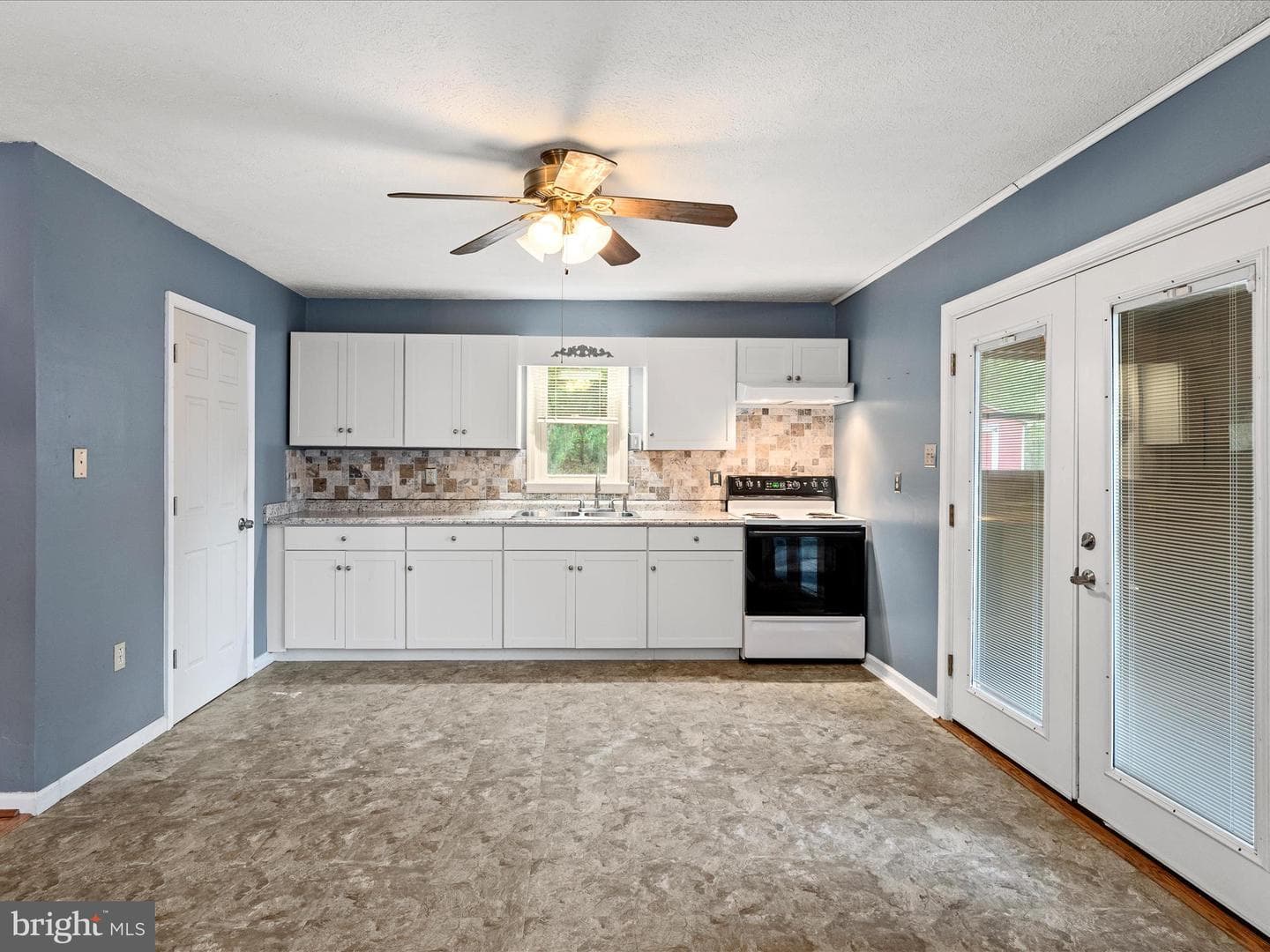 220 Chestnut Grove Road photo 19