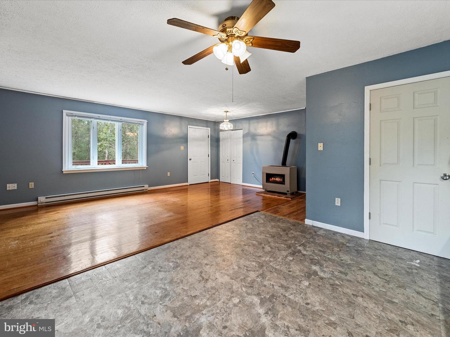 220 Chestnut Grove Road photo 21