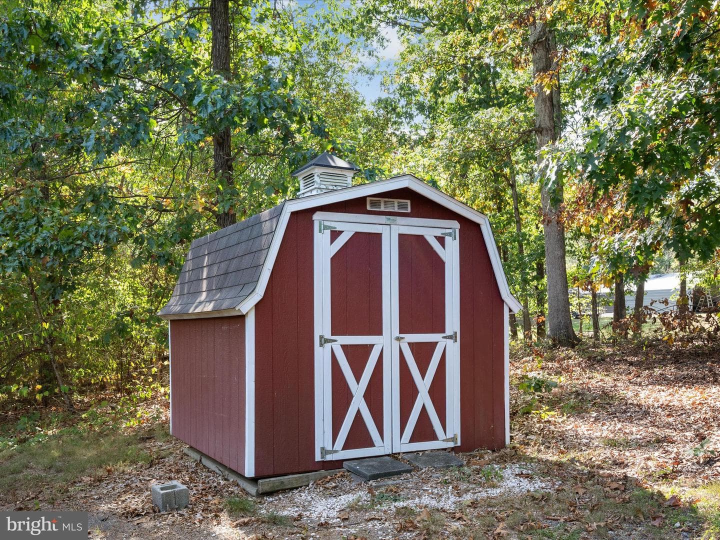 220 Chestnut Grove Road photo 40