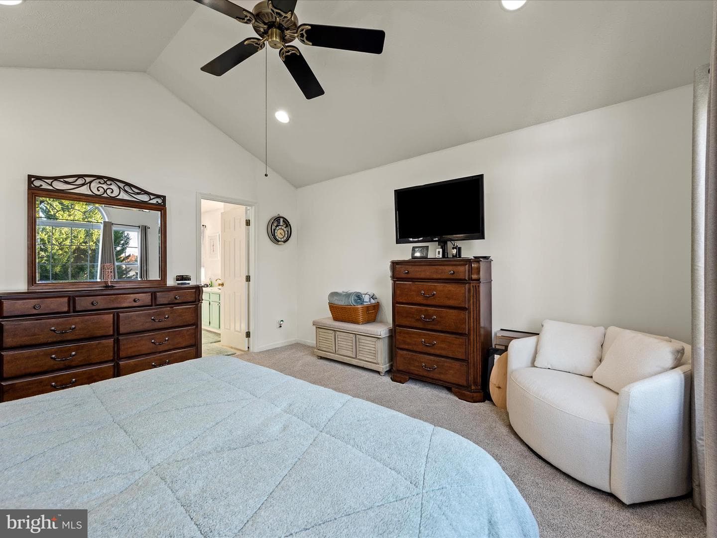 300 Lilys Way photo 18