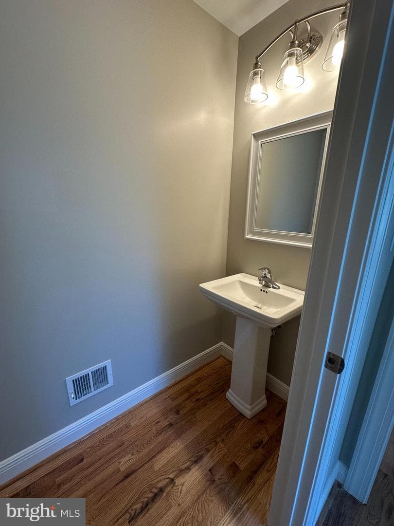 129 Indiana photo 12