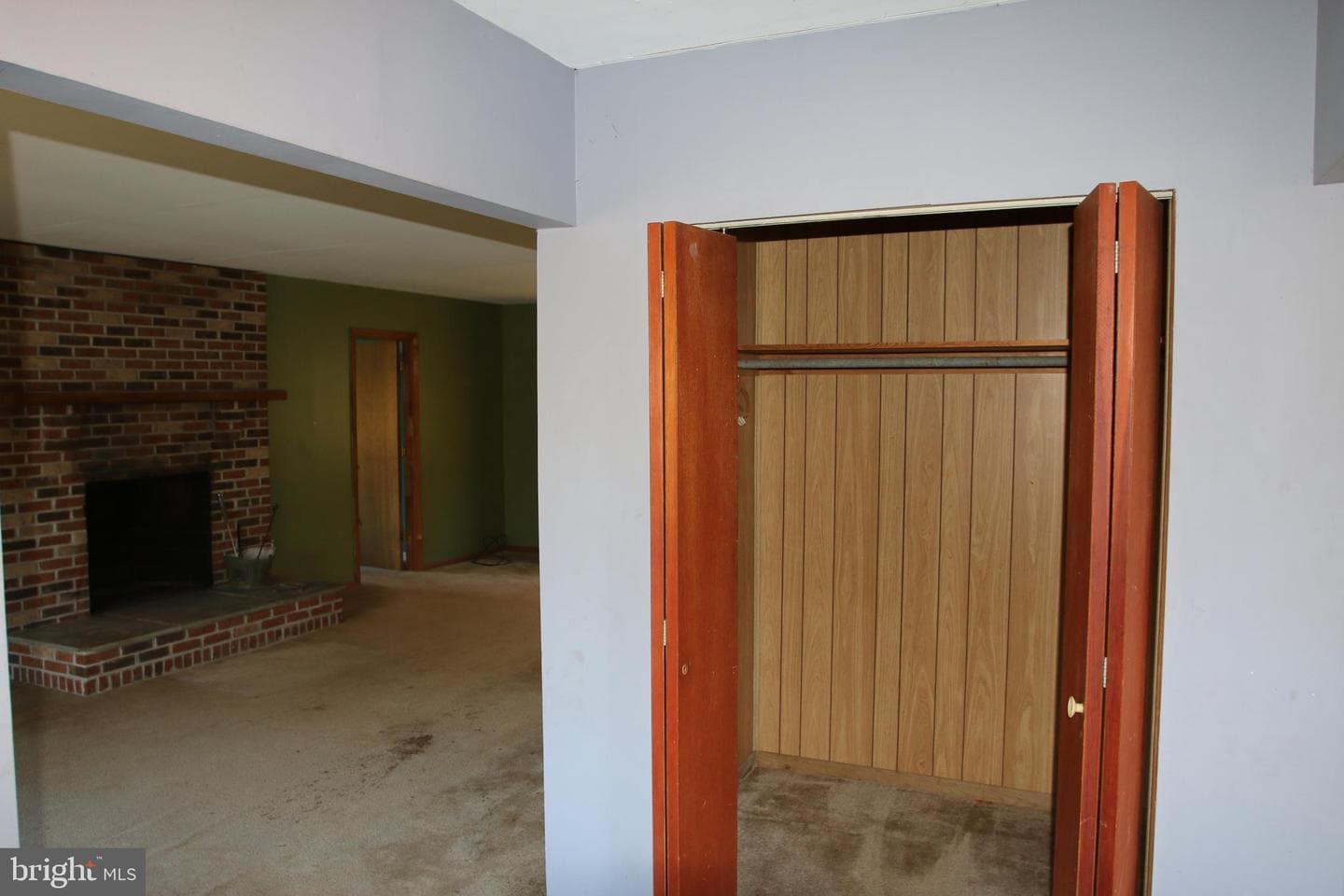 859 Brush Creek photo 38