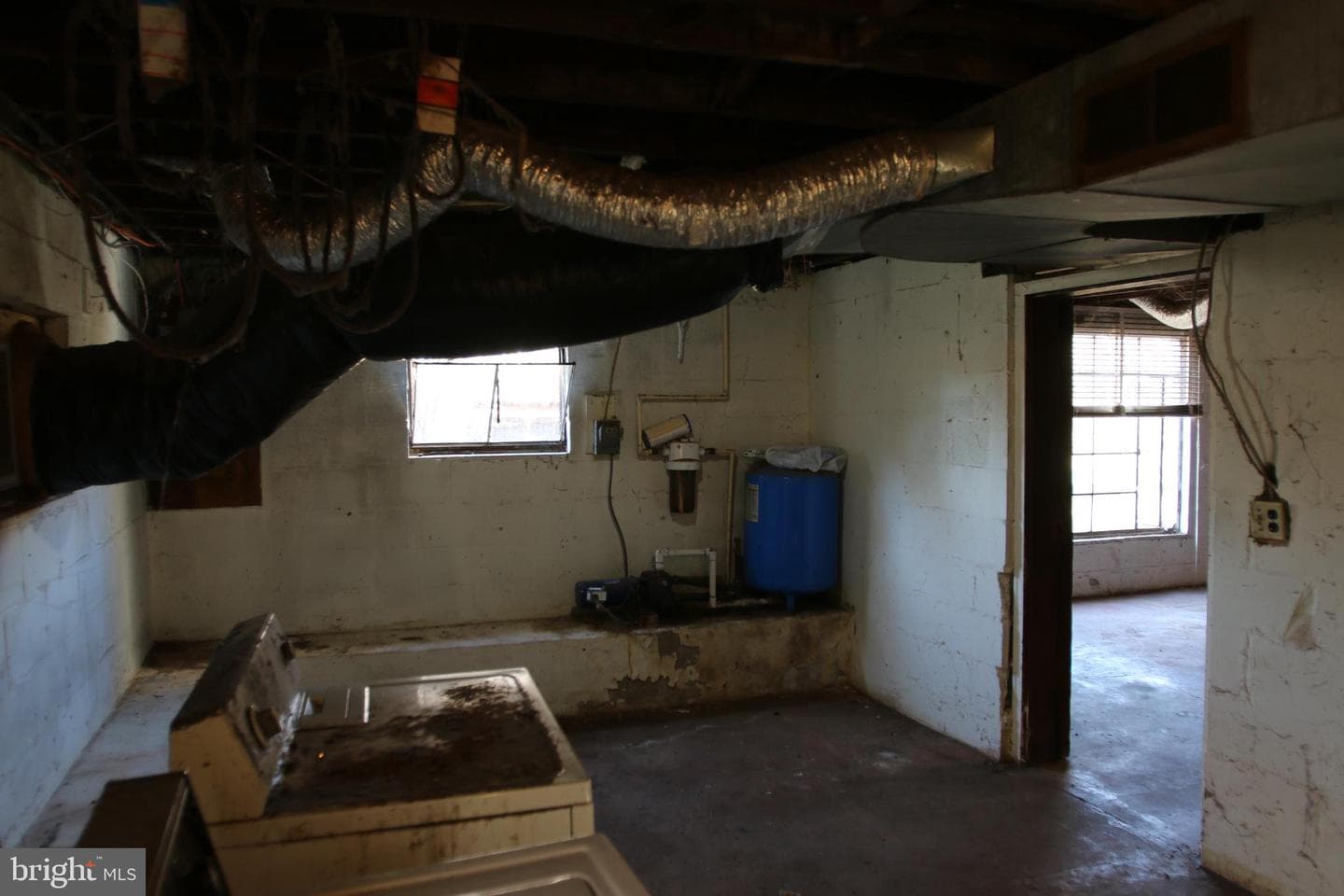 859 Brush Creek photo 50