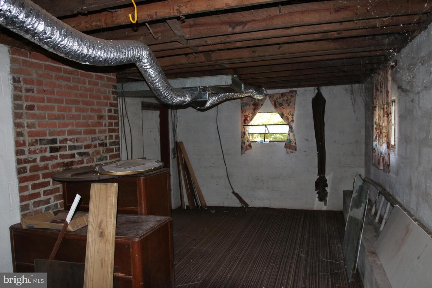 859 Brush Creek photo 56