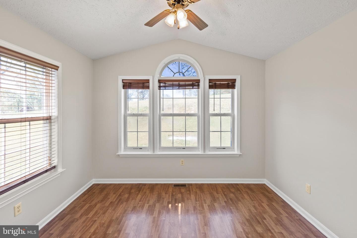 1039 Hiatt Road photo 24