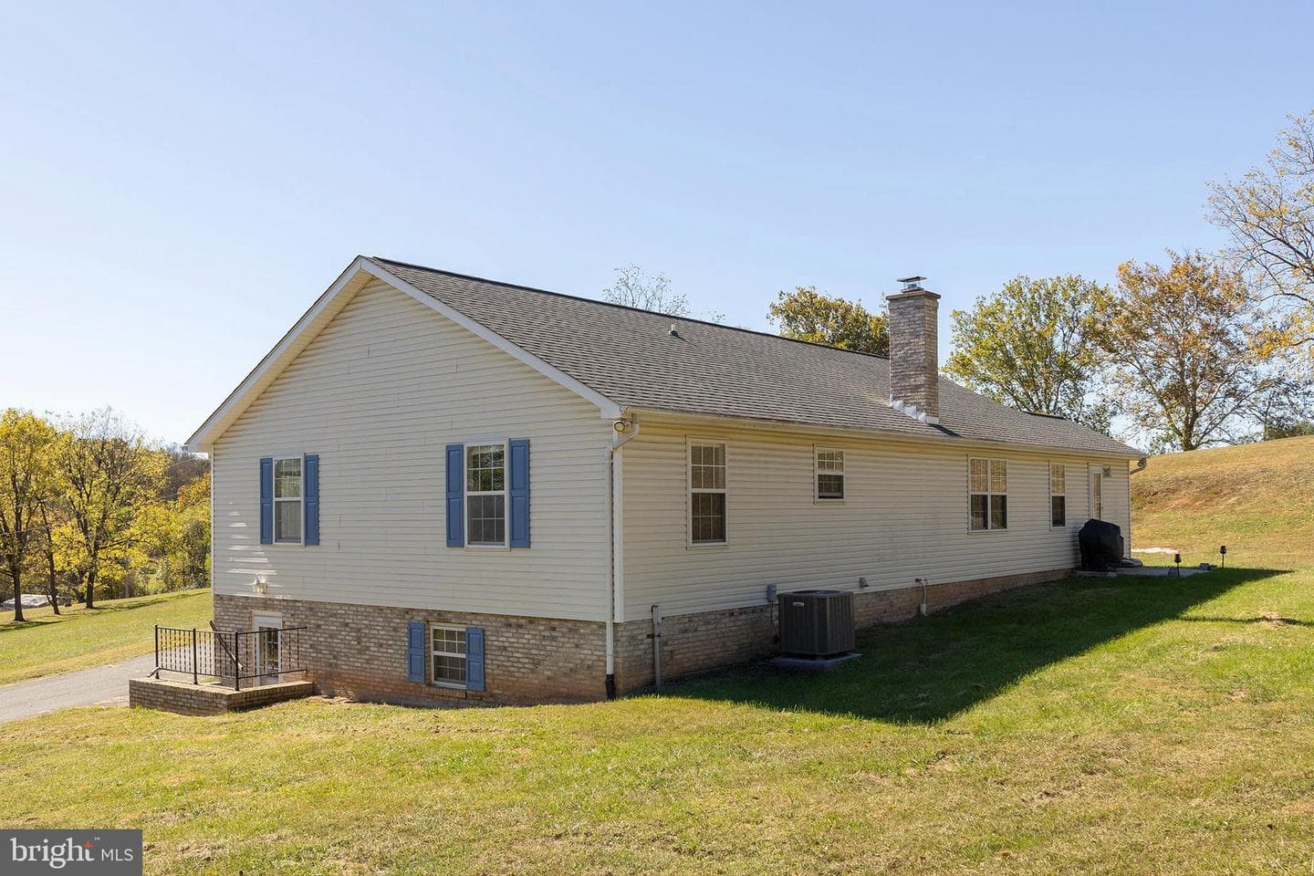 1039 Hiatt Road photo 46