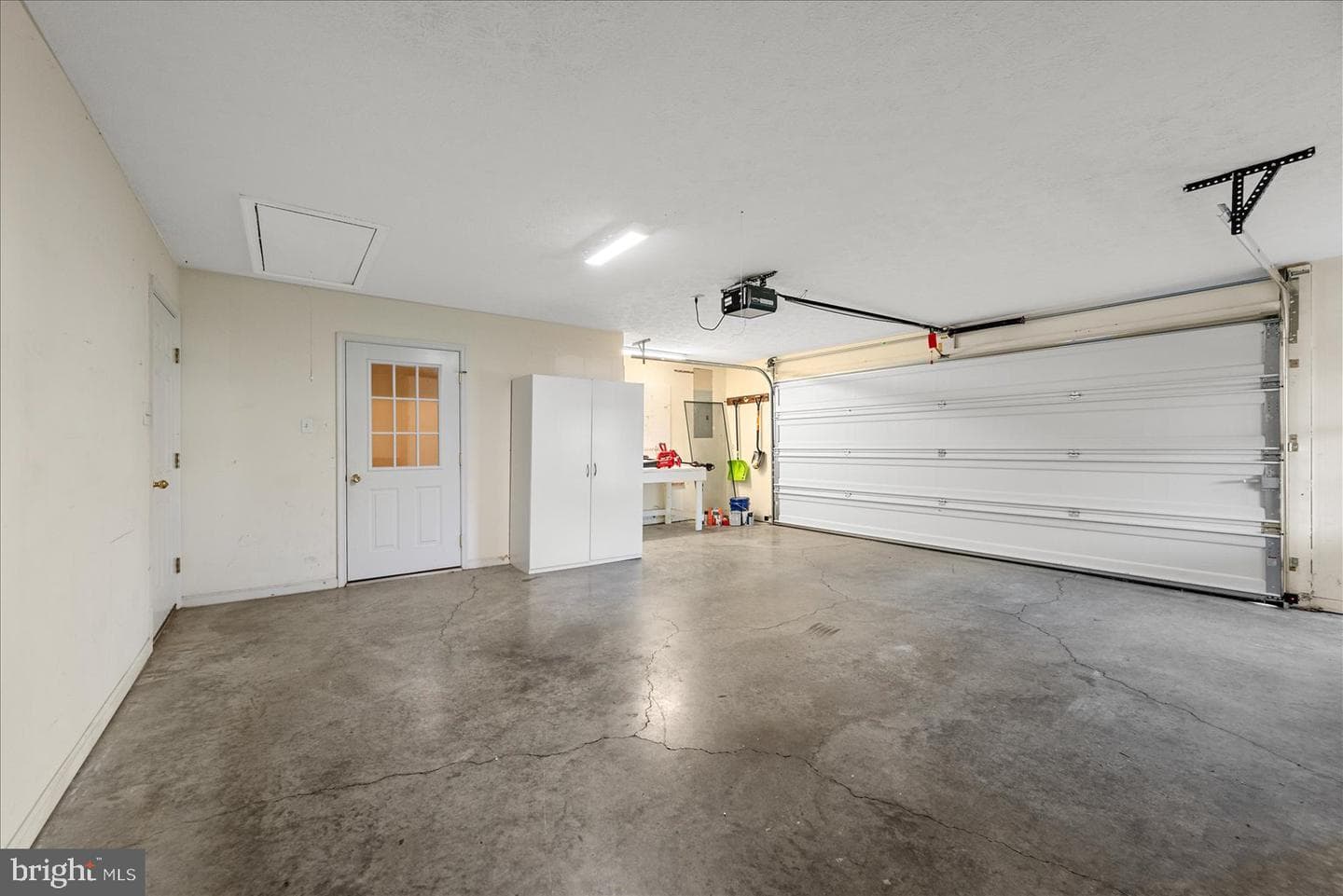 222 Crestwood Lane photo 22
