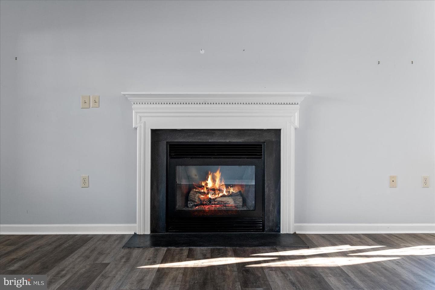 222 Crestwood Lane photo 6