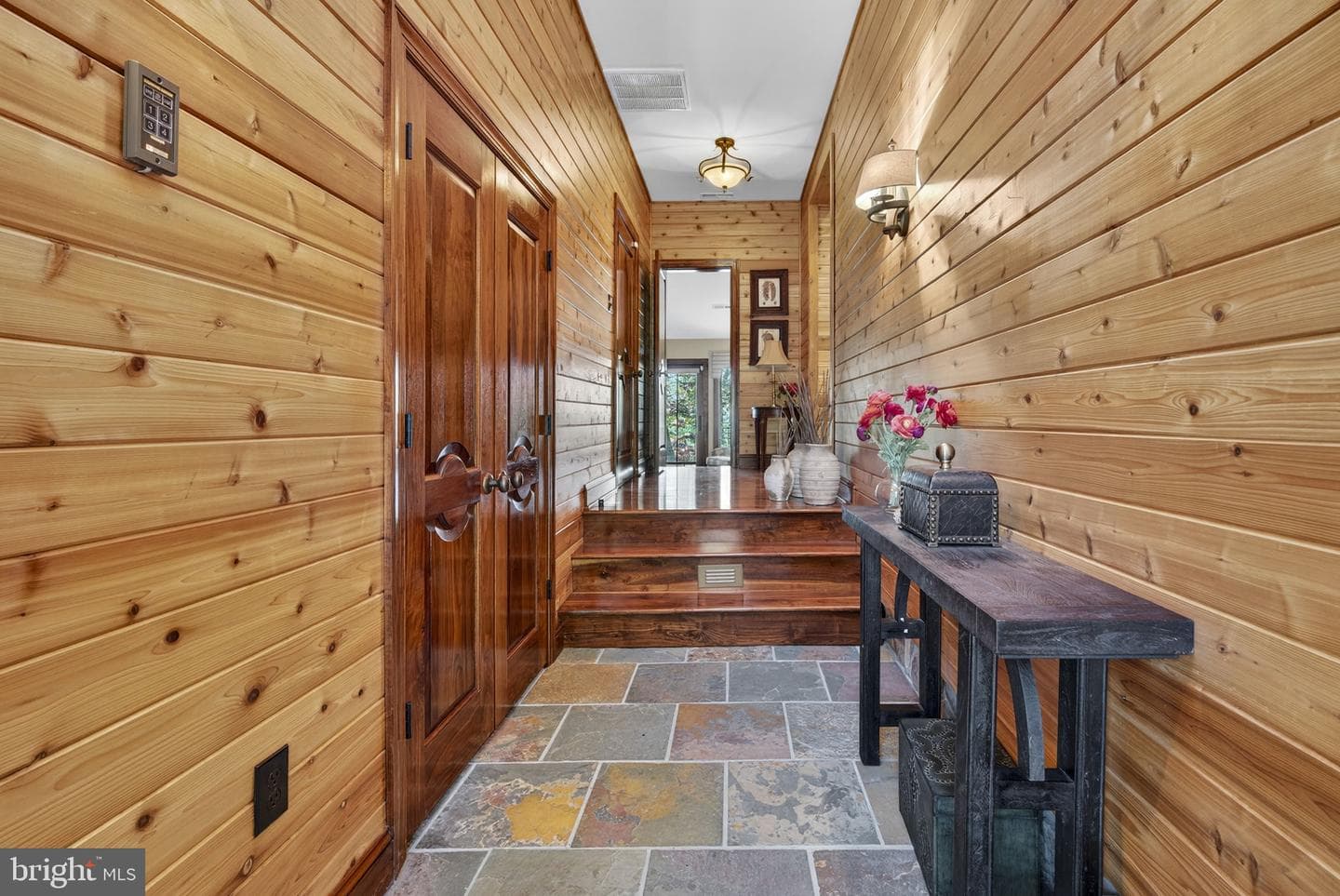 1631 Back Mountain Road photo 5