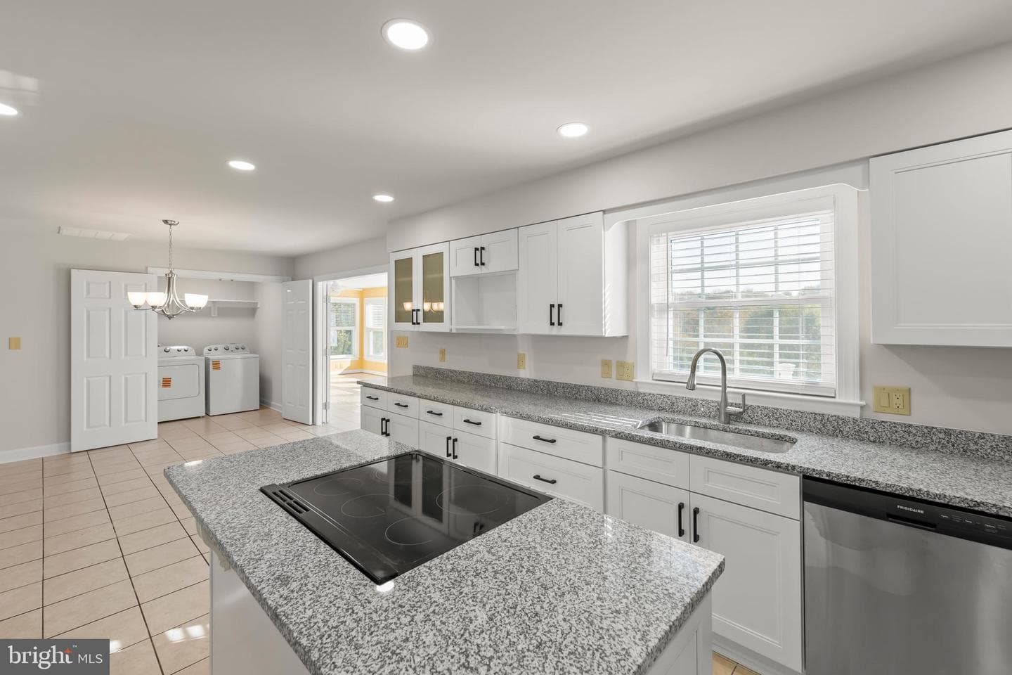162 Janes Way photo 12