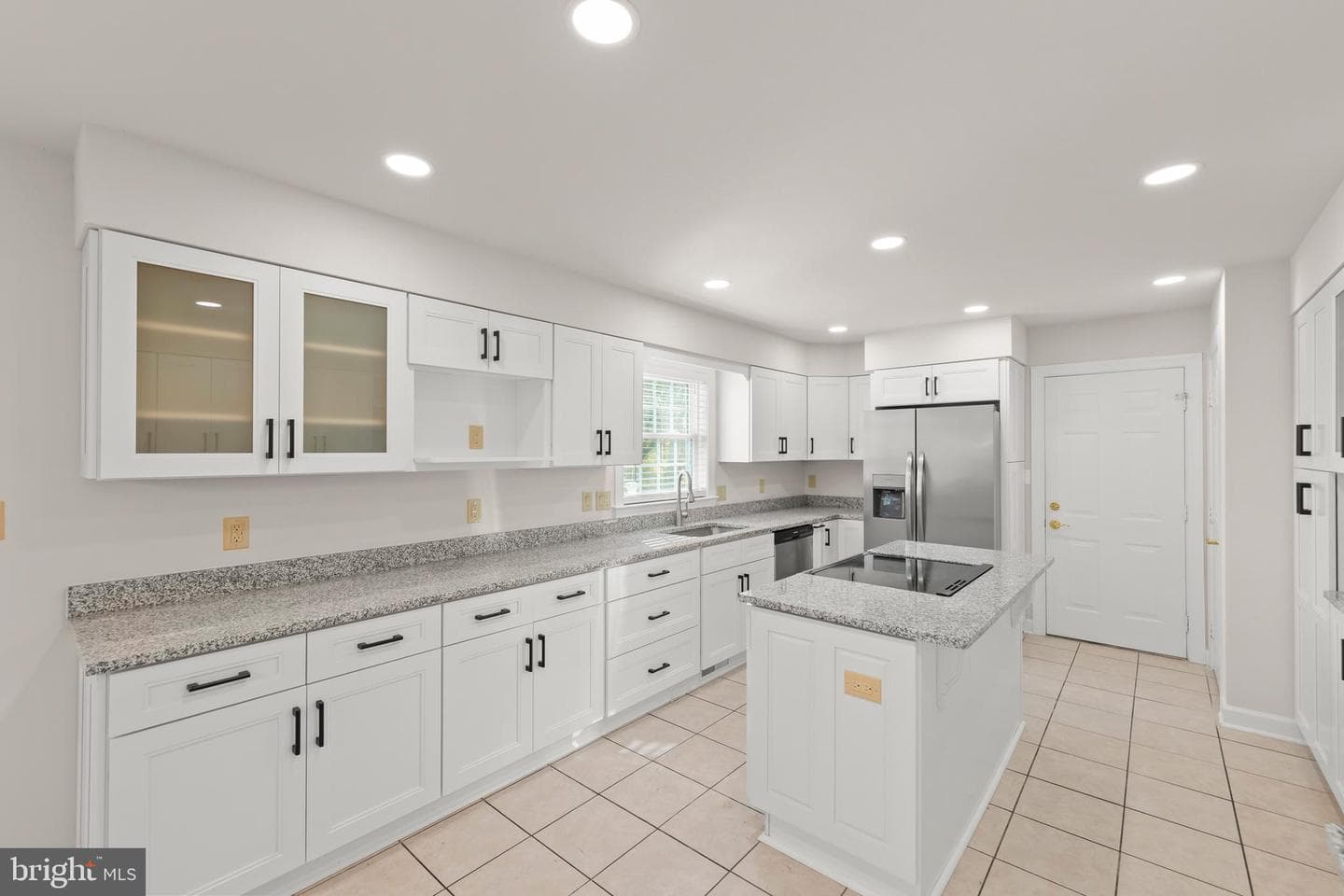 162 Janes Way photo 6