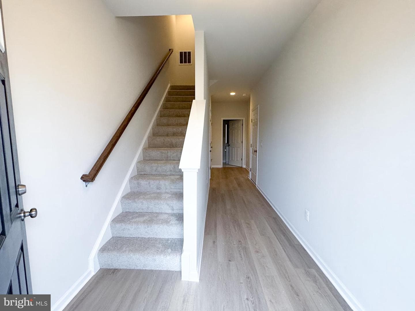 112 Norland Knoll Drive photo 3