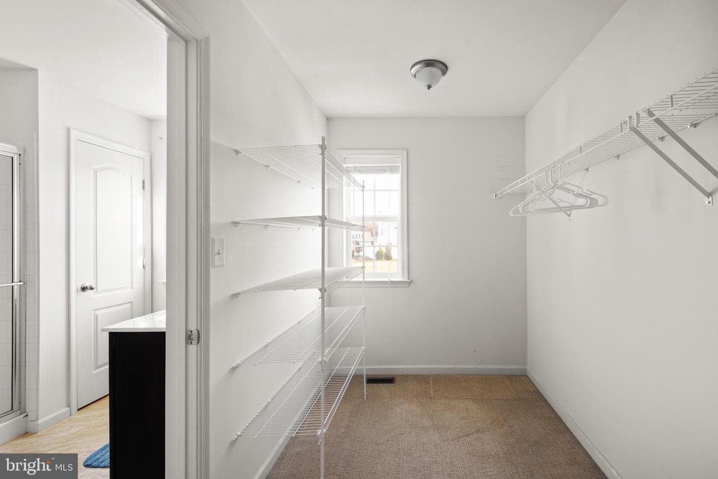 100 Taylor Court photo 16