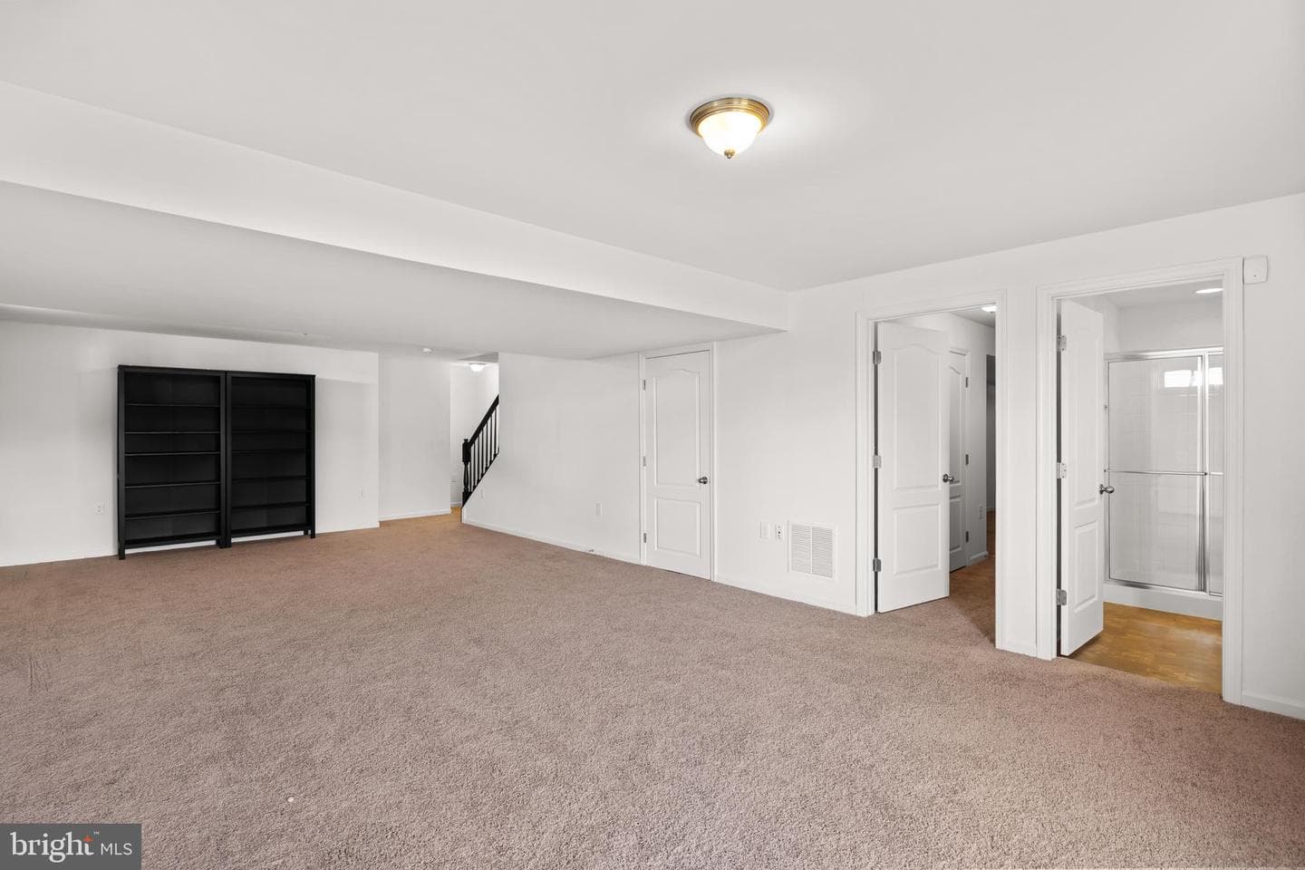 100 Taylor Court photo 25
