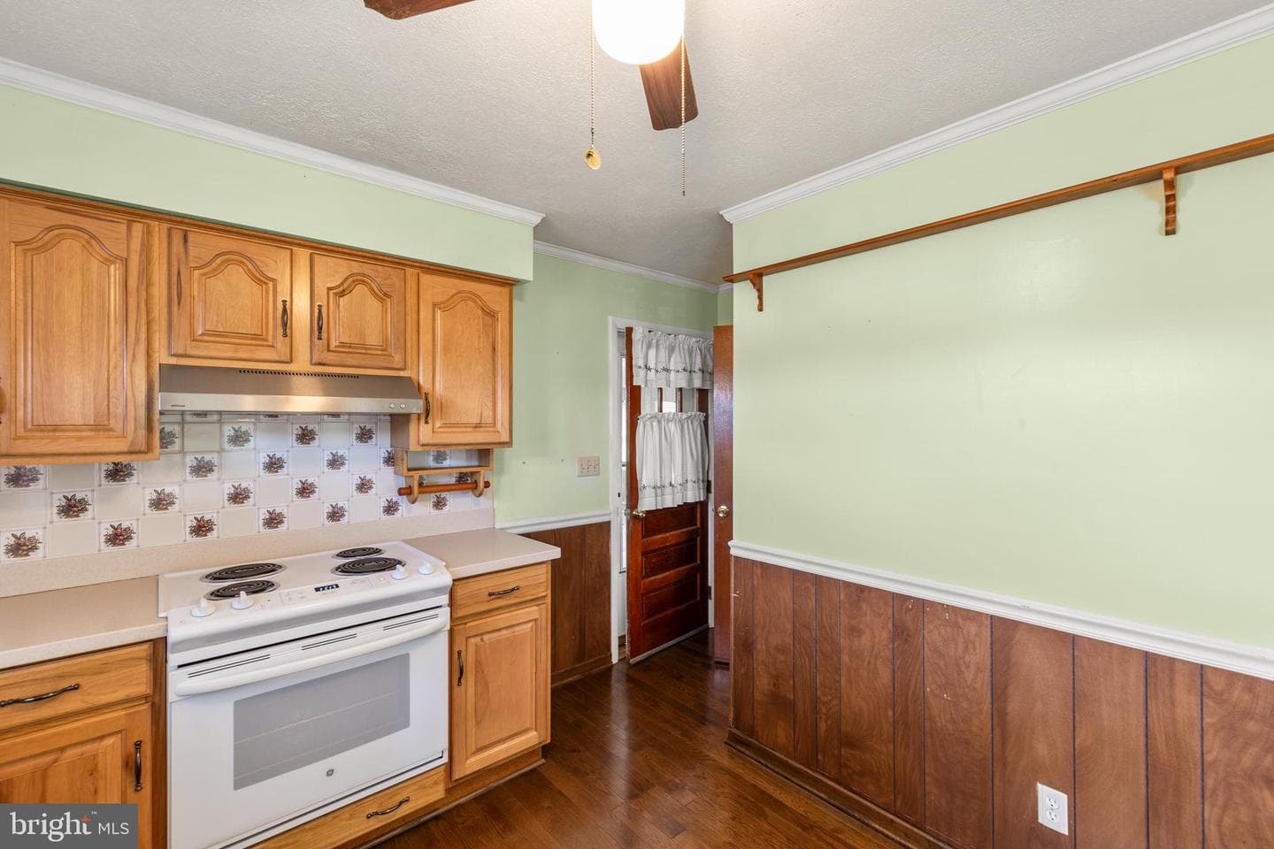 204 Ridge Road photo 8