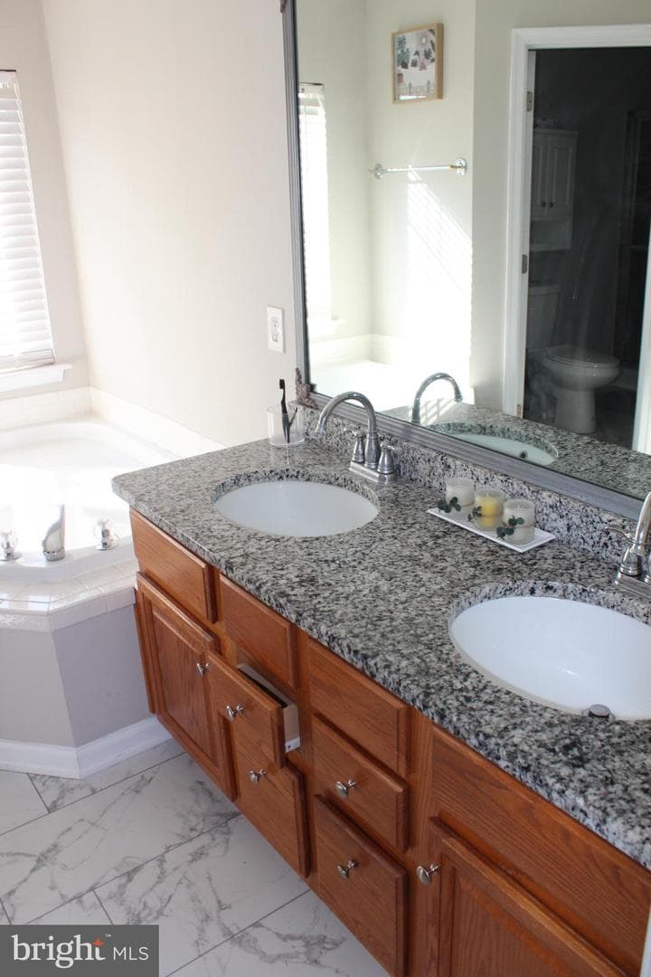 107 Fancy Court photo 15