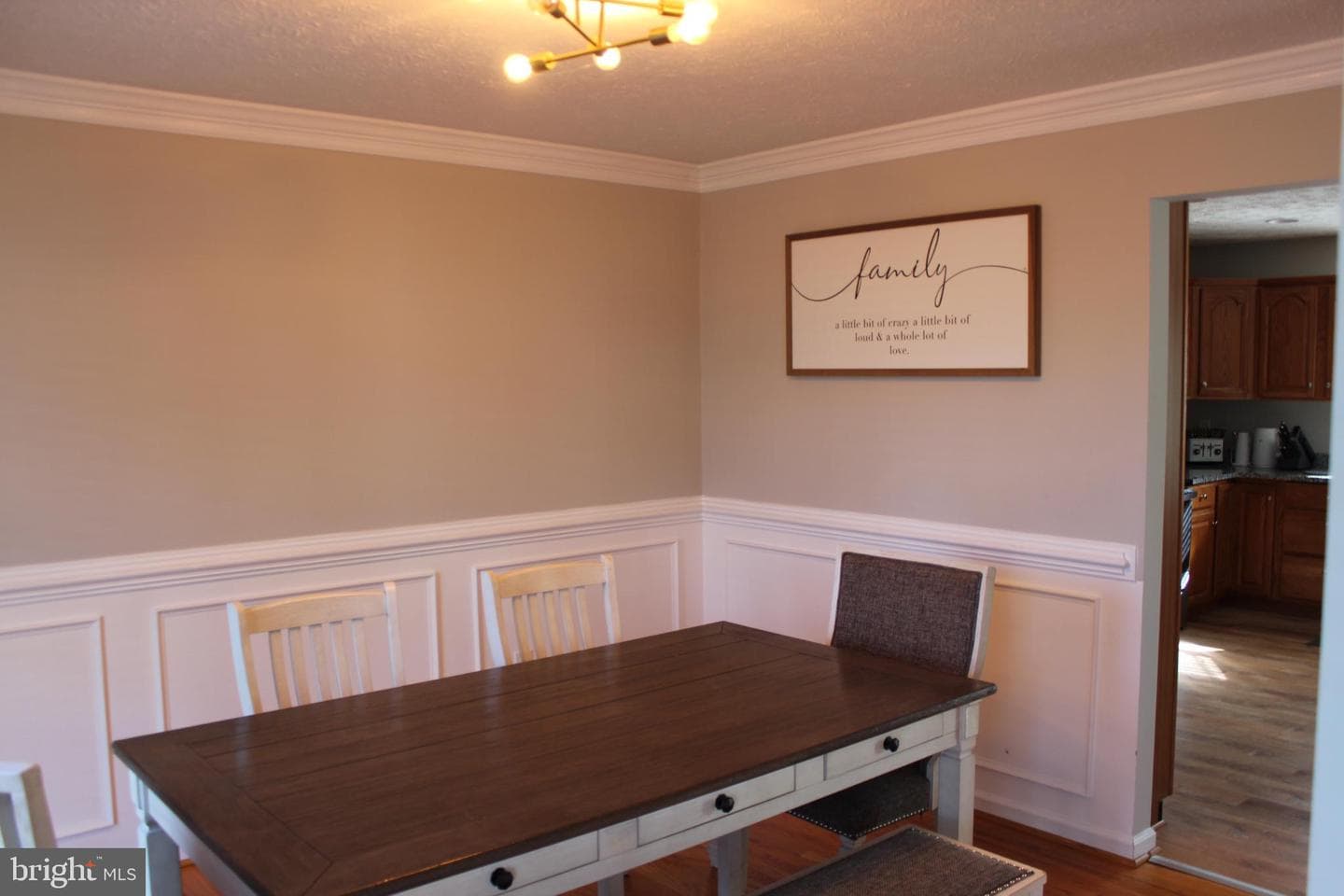 107 Fancy Court photo 4