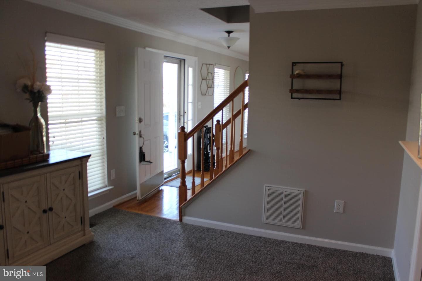 107 Fancy Court photo 9