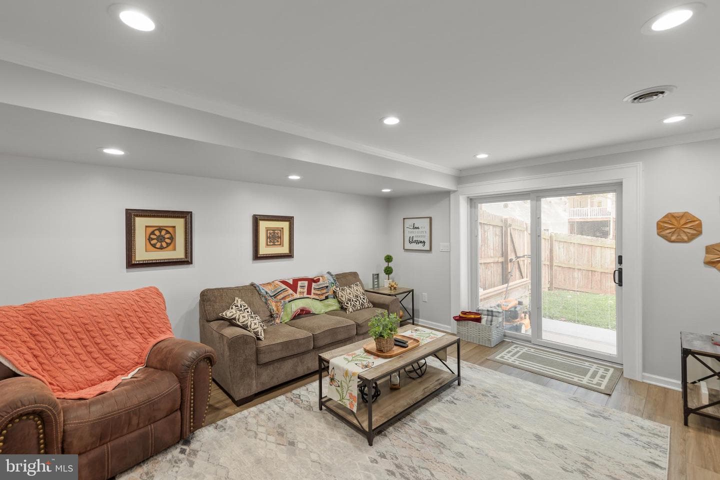 112 Lucy Long Court photo 7