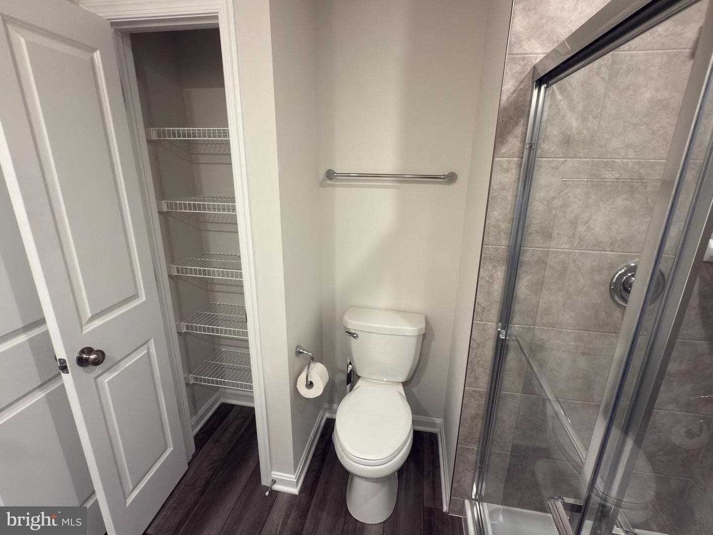117 Tye Court photo 11