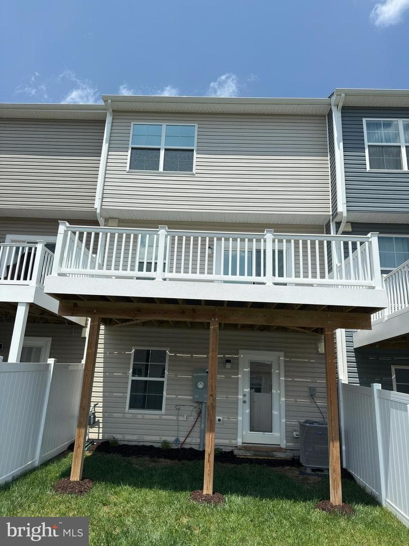 117 Tye Court photo 25