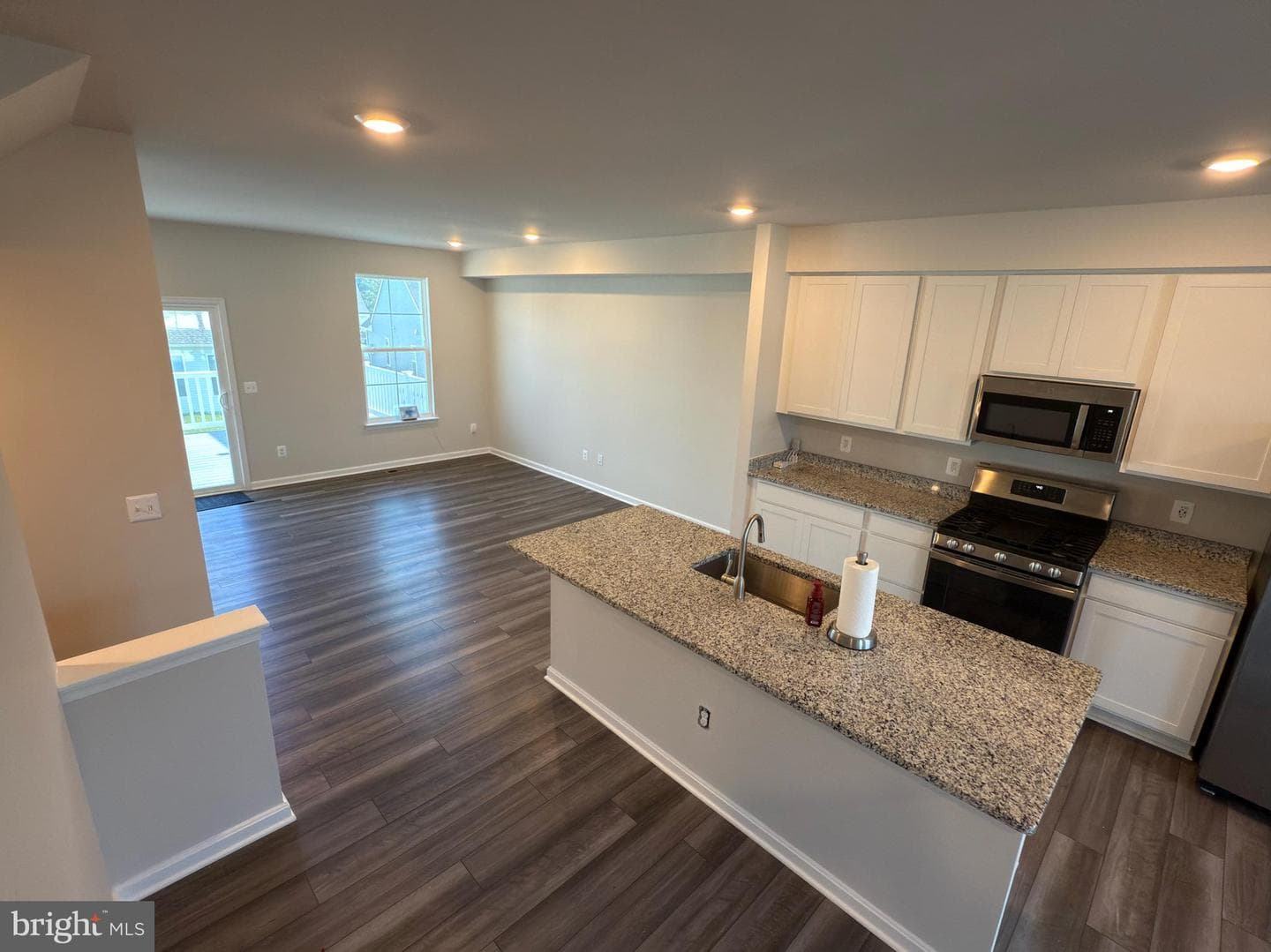 117 Tye Court photo 5