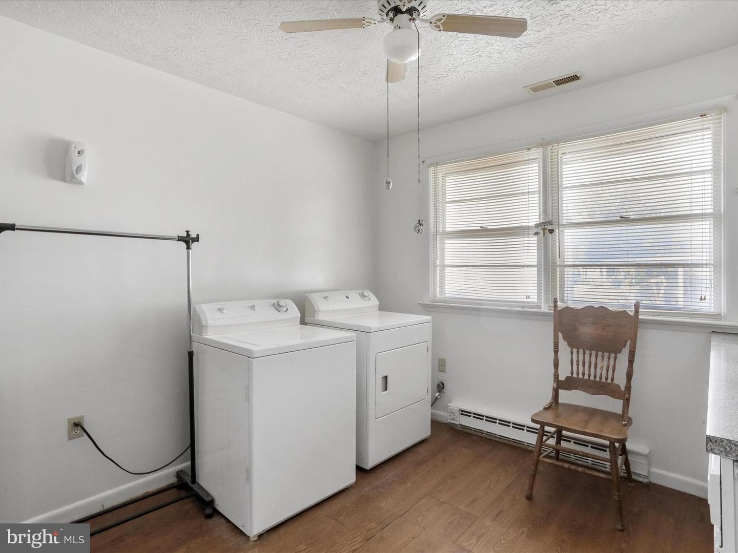 239 Chestnut Street photo 21
