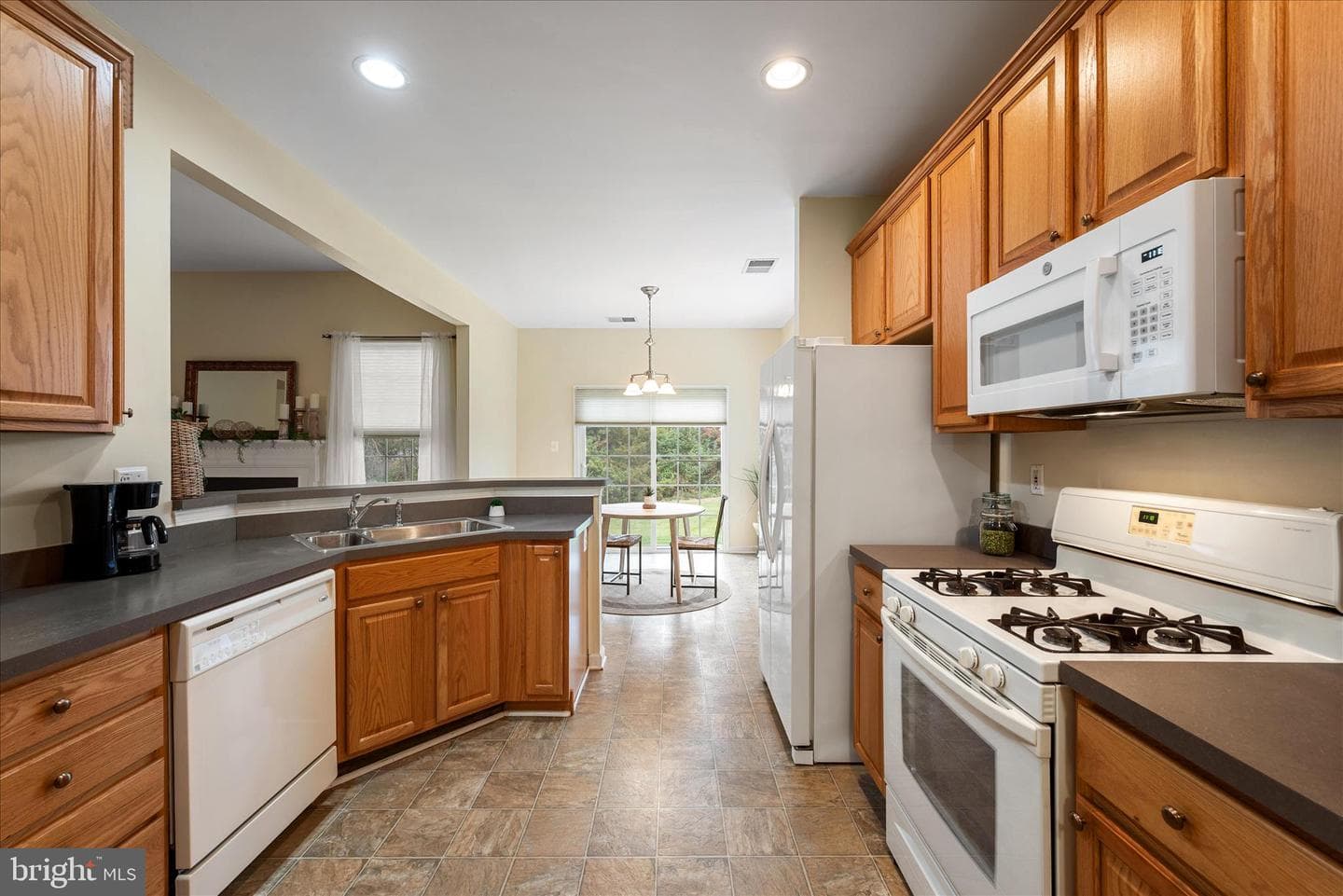231 Spanish Oak photo 17