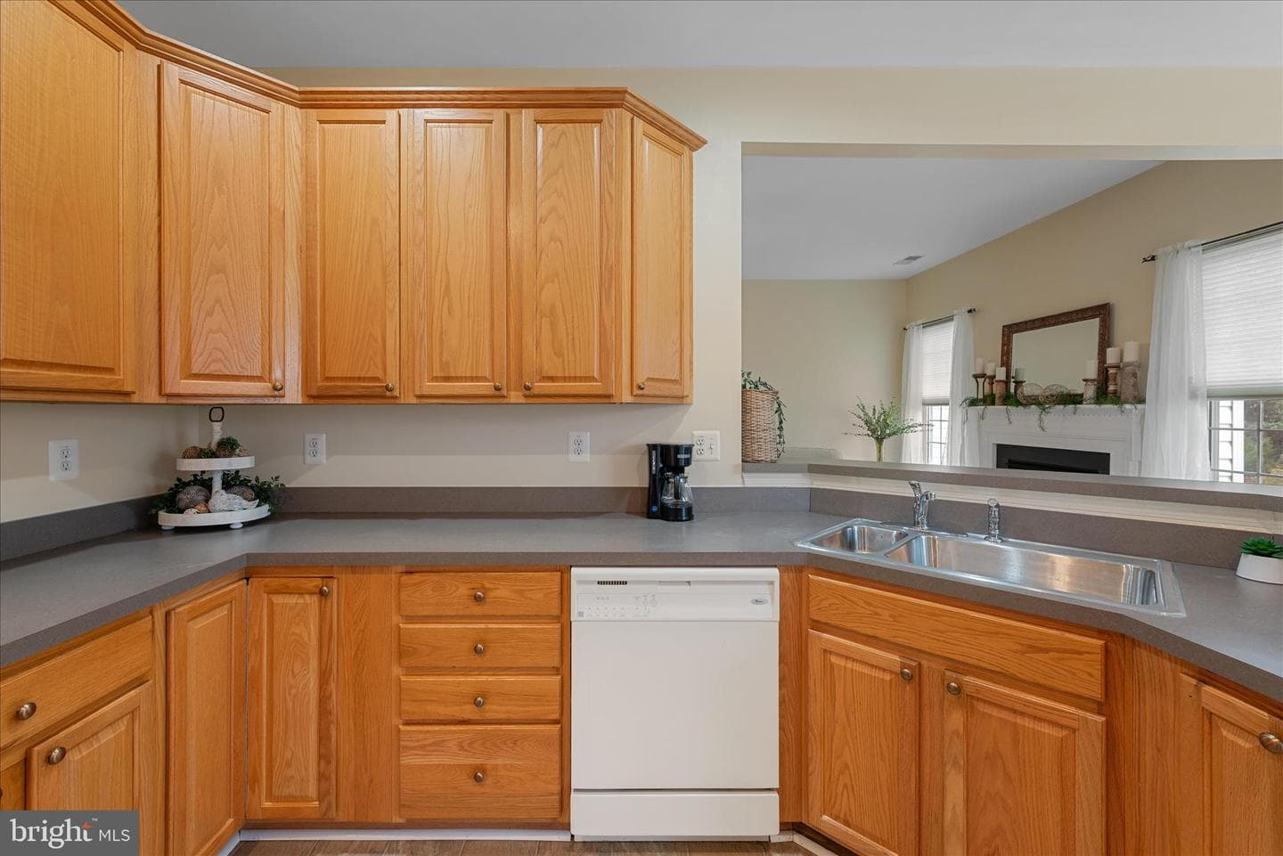 231 Spanish Oak photo 19