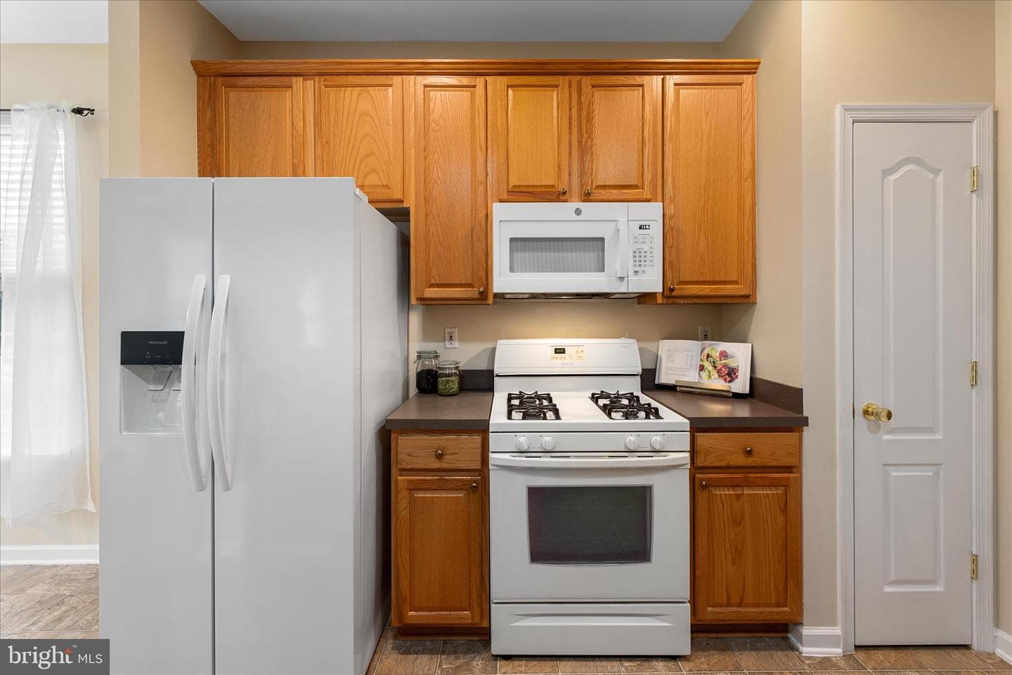 231 Spanish Oak photo 20