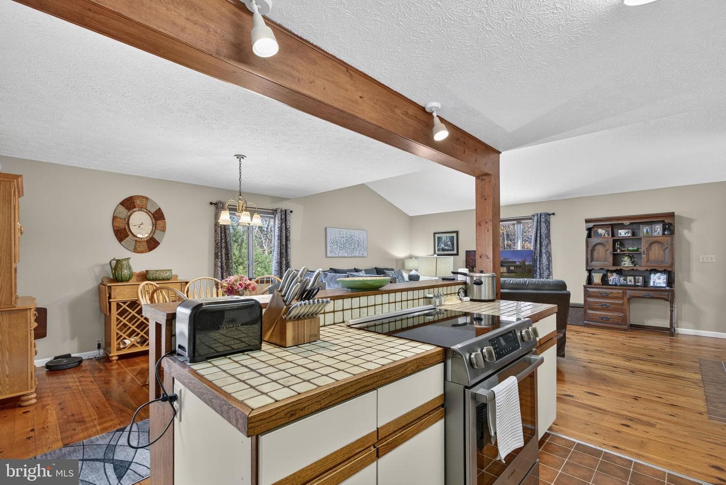 289 Westview Drive photo 15