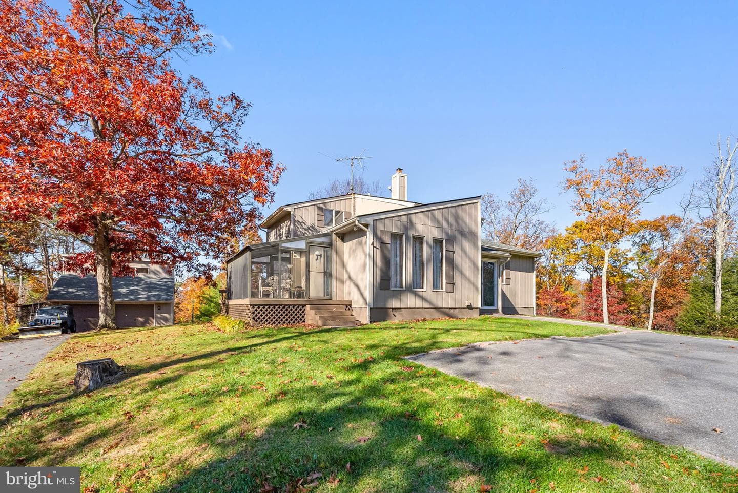 289 Westview Drive photo 3