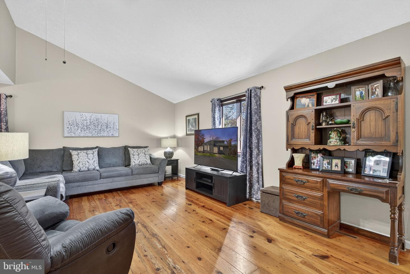 289 Westview Drive photo 9