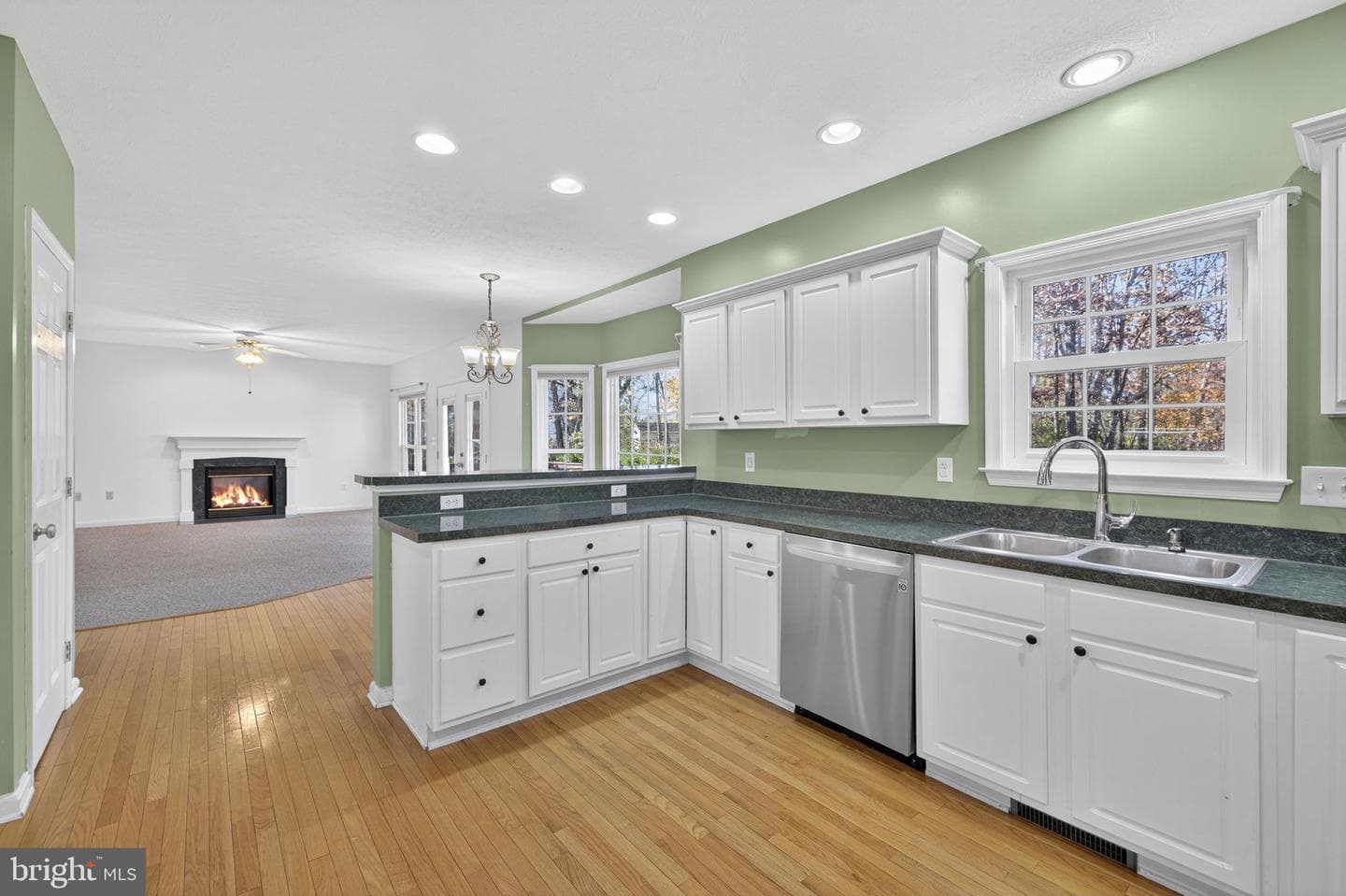 109 Plum Court photo 27