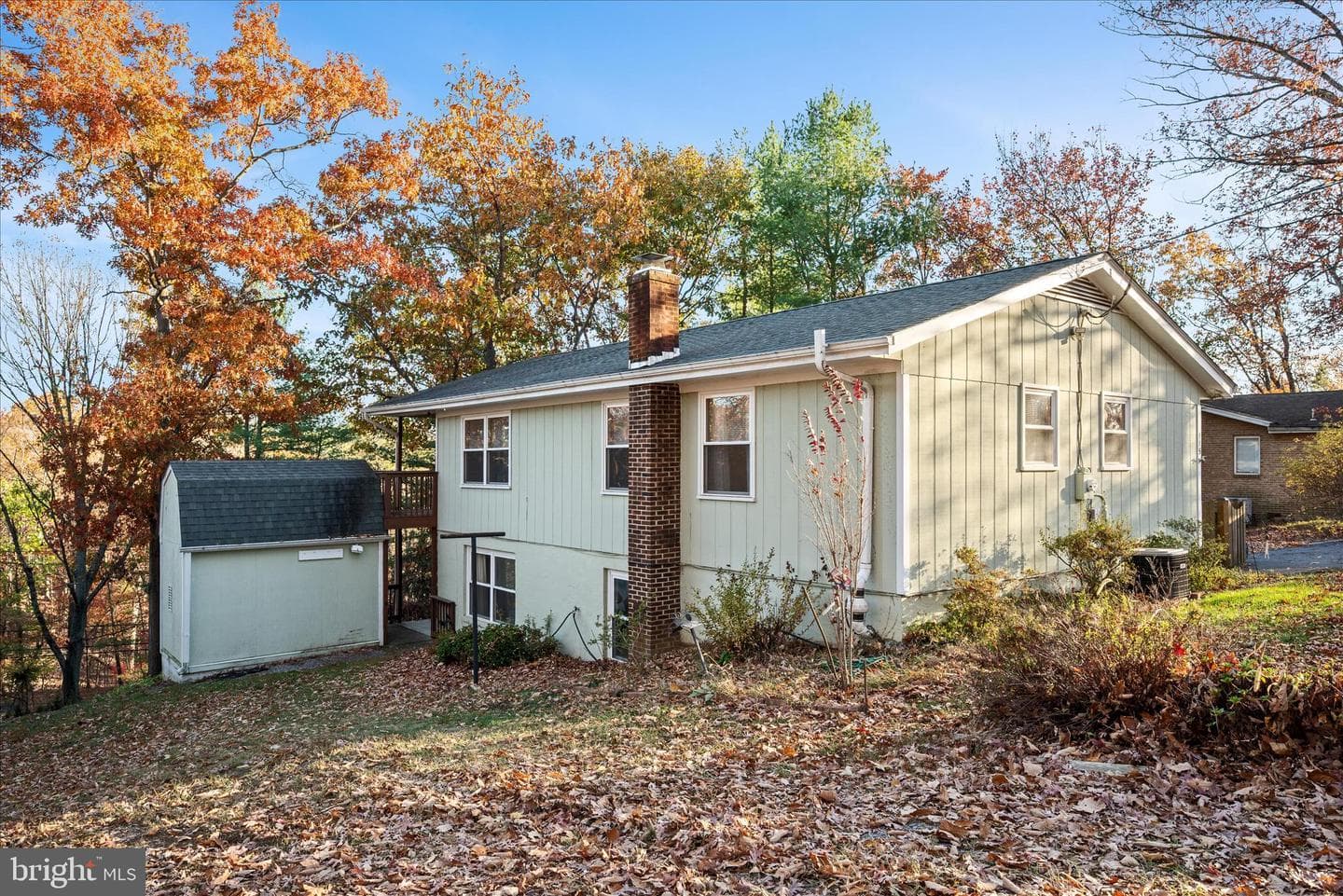 115 Greenwood Court photo 37
