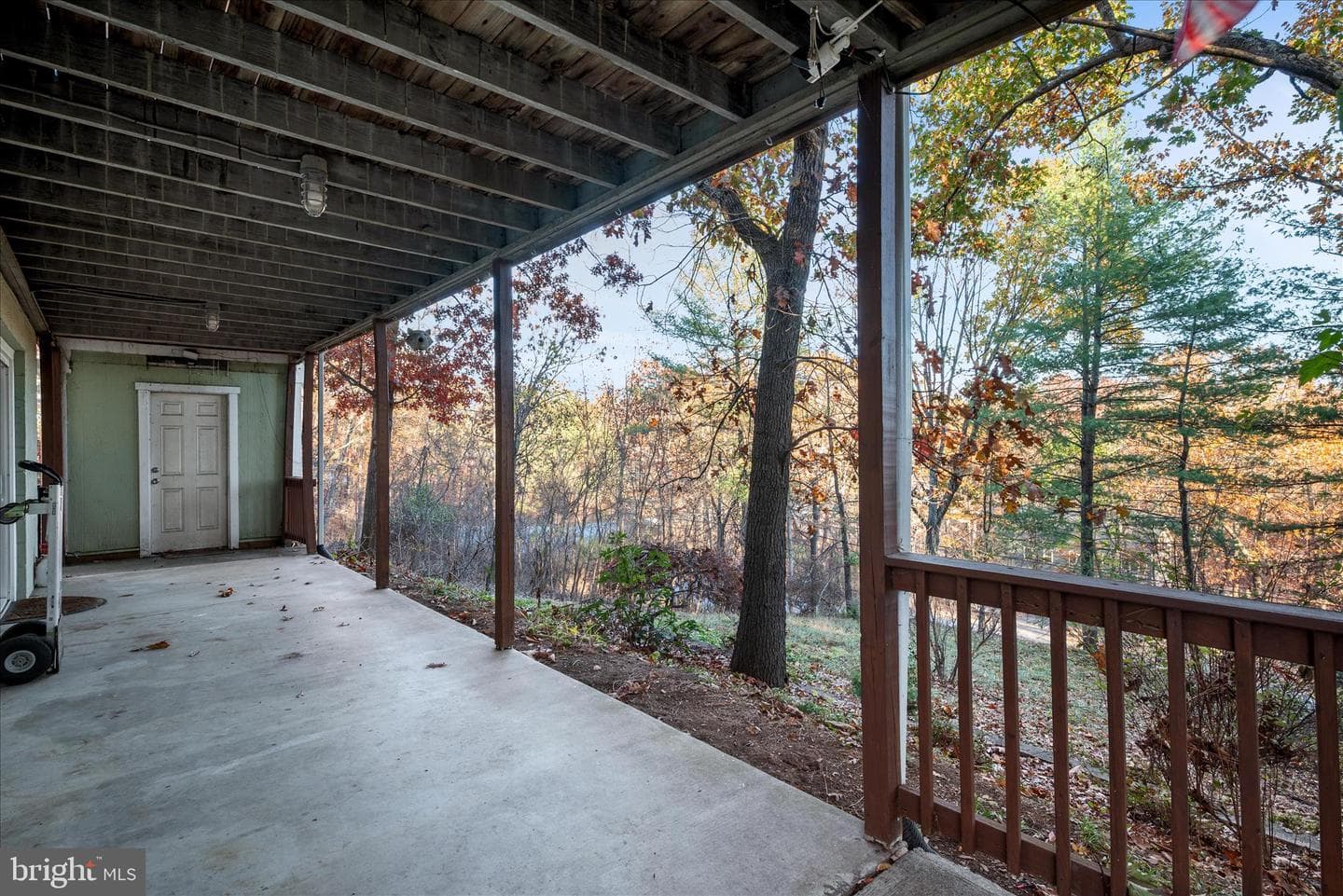 115 Greenwood Court photo 6