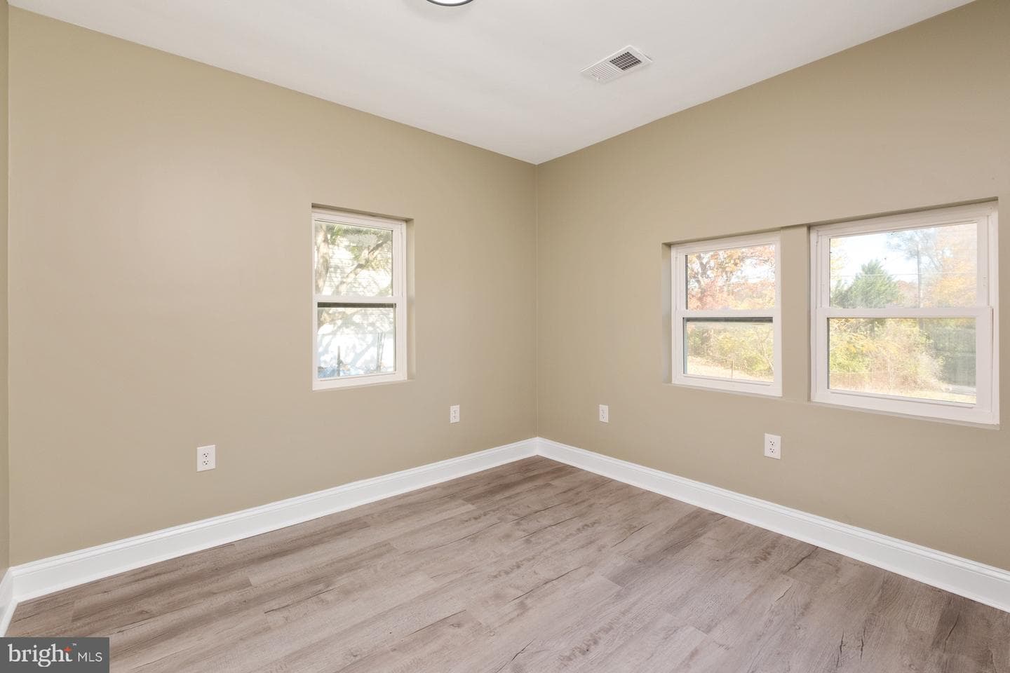 1080 Airport Road photo 19