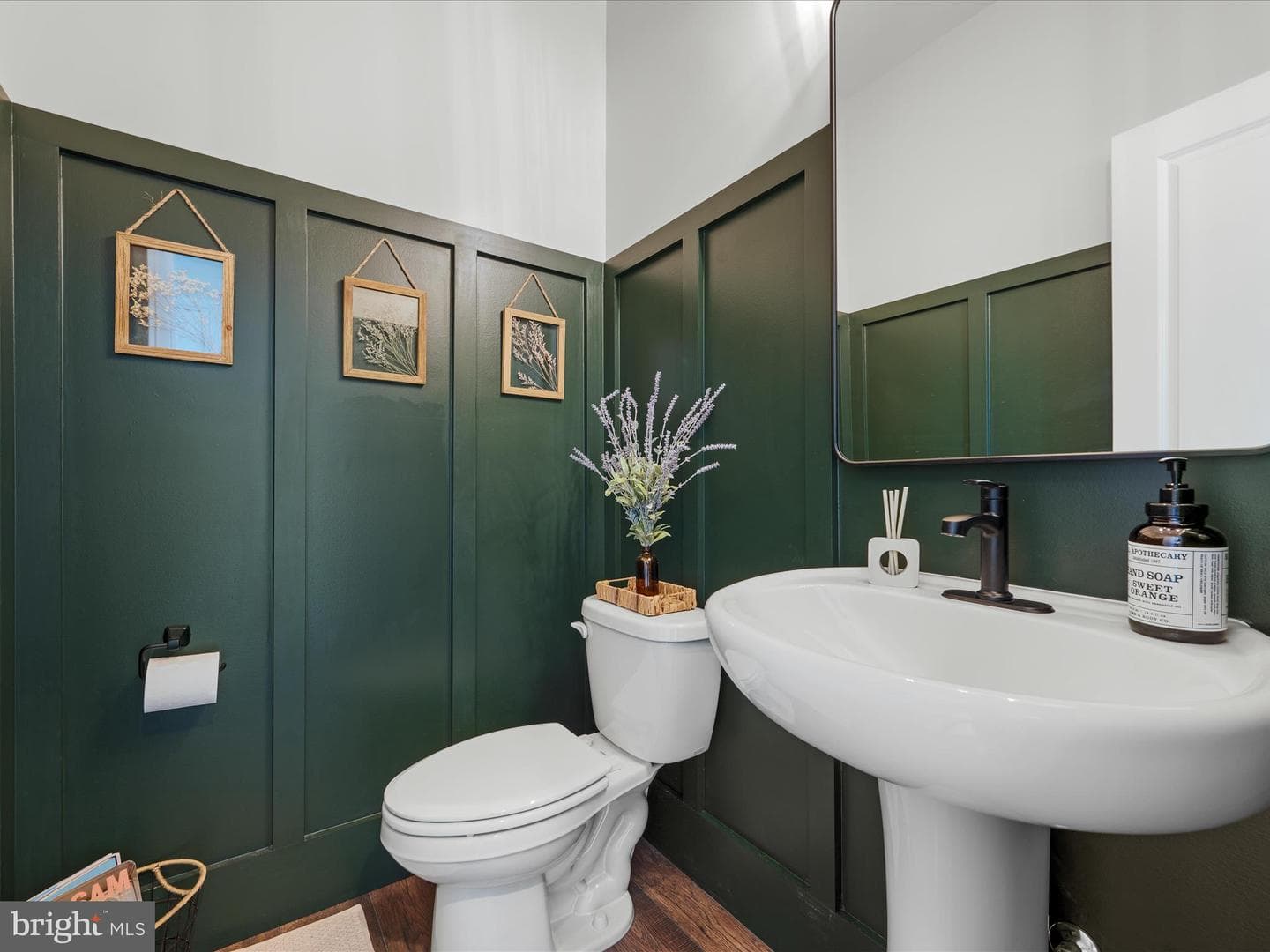 104 Barrister St photo 24